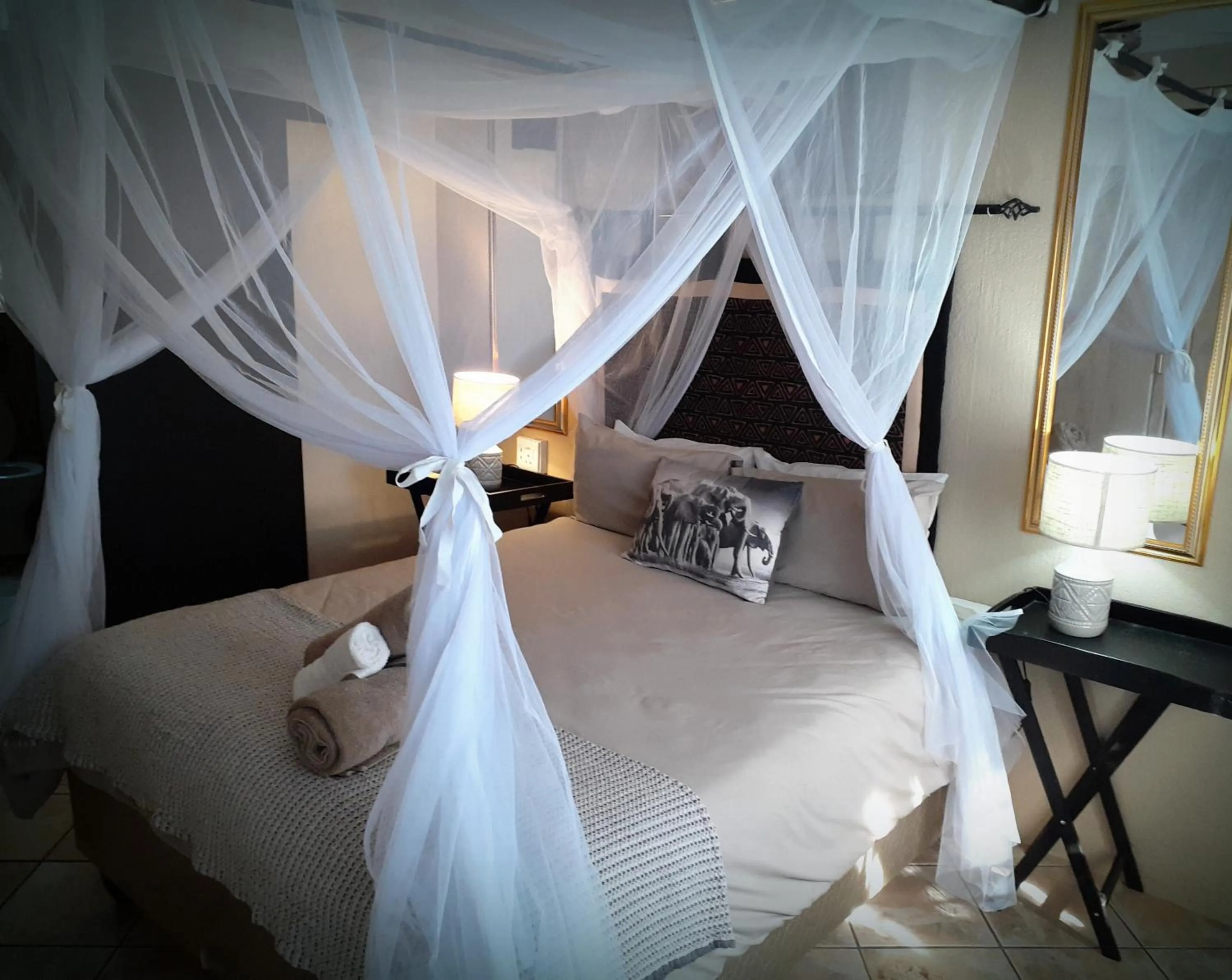 Bed in HomeBase Kruger