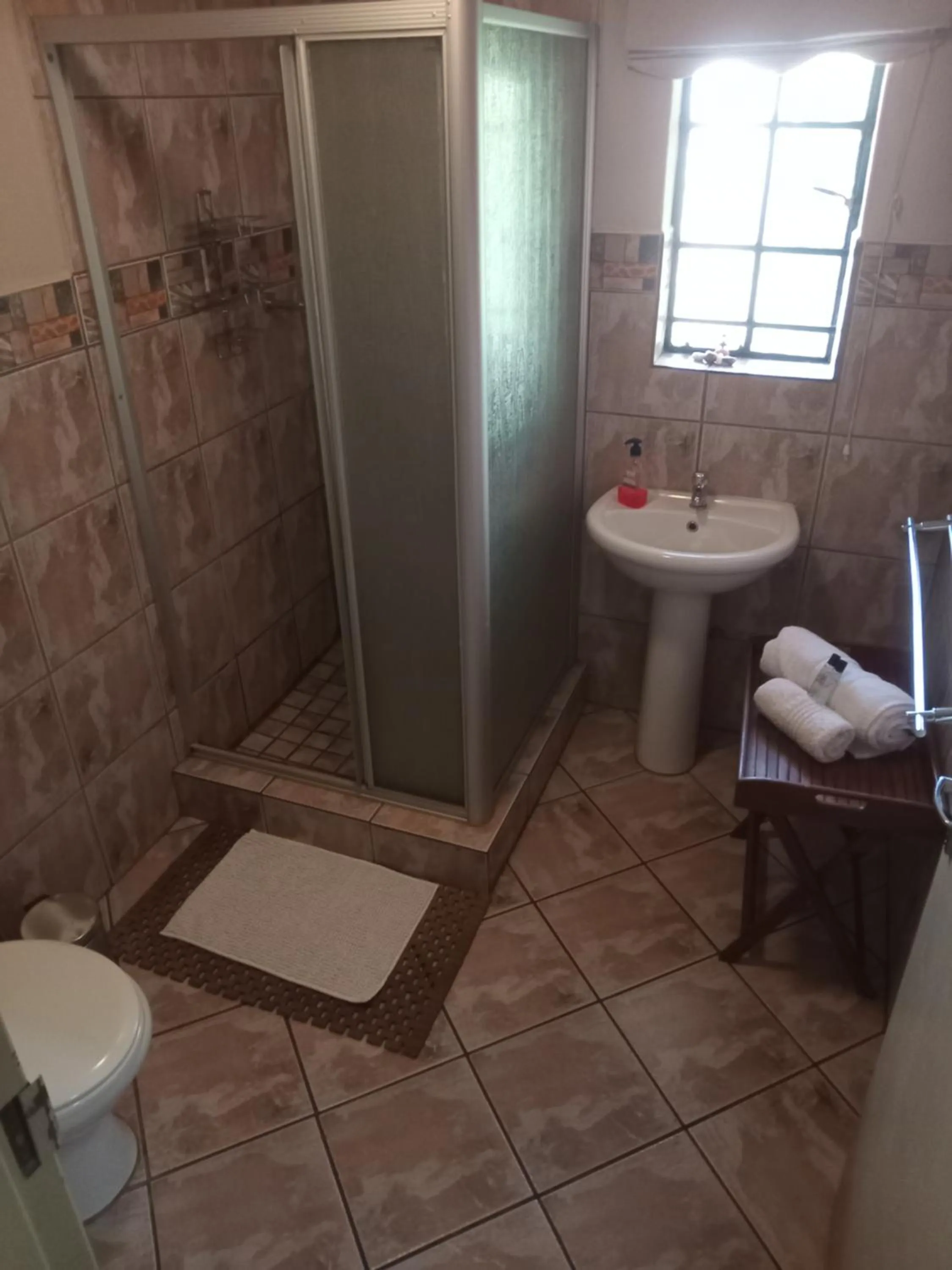 Shower in HomeBase Kruger