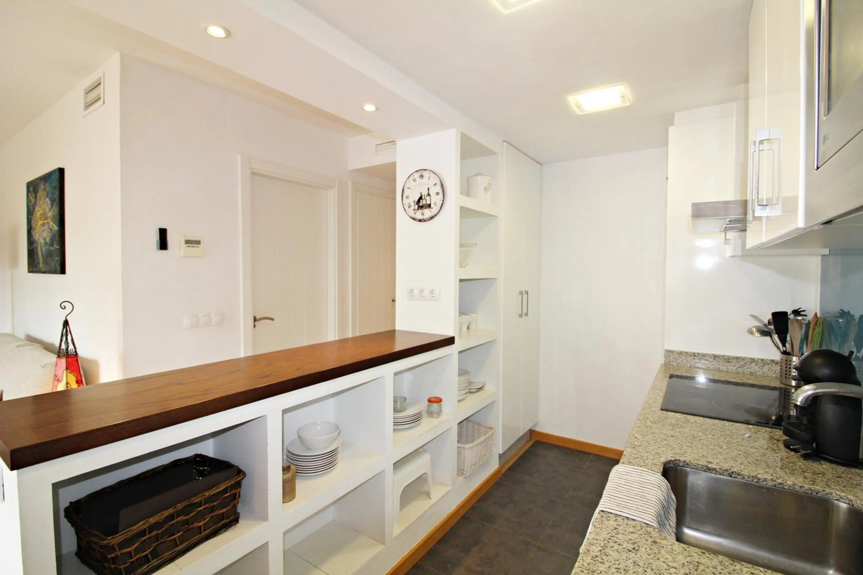 kitchen in Apartamentos Alborada III