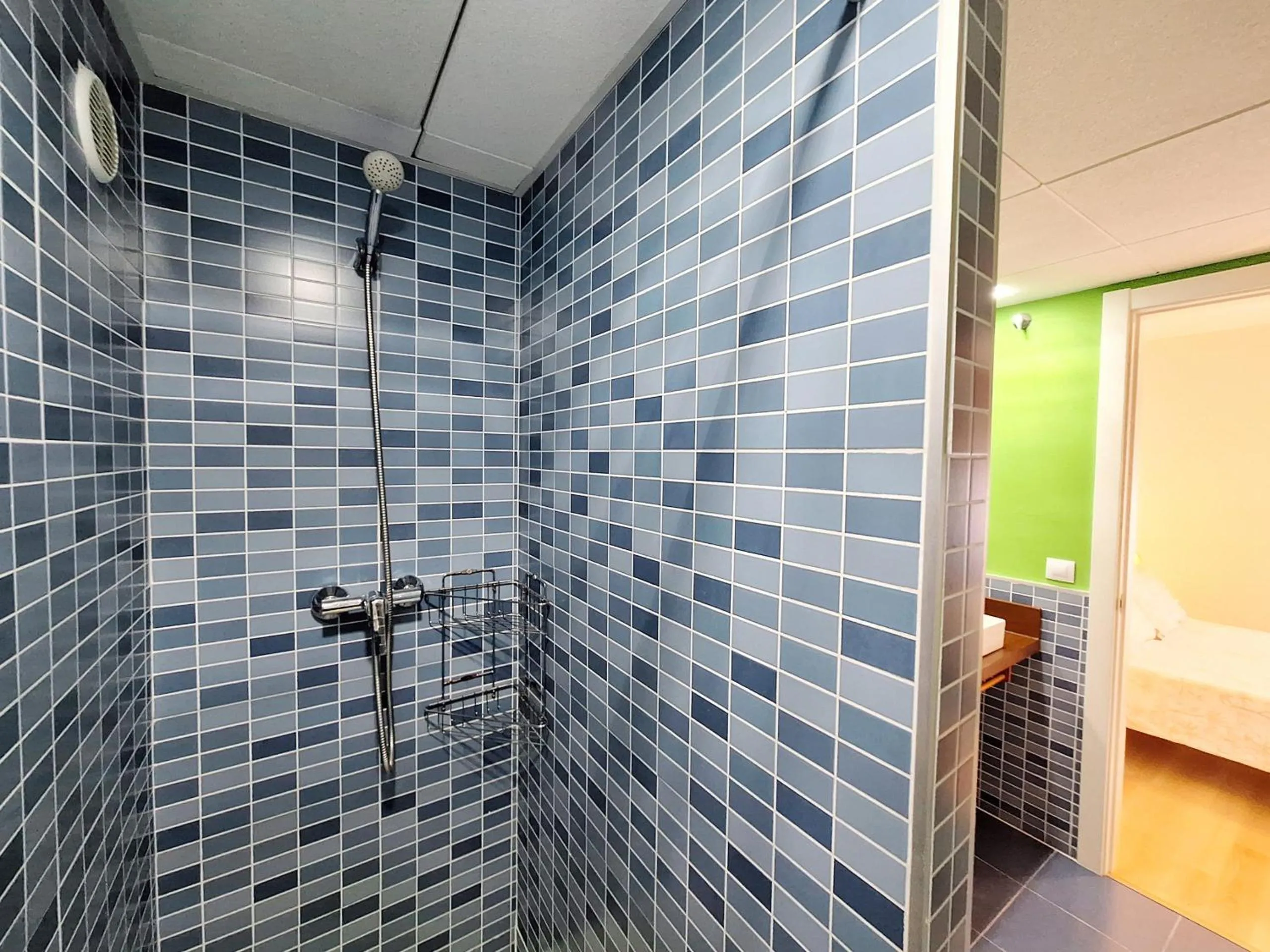 Bathroom in Apartamentos Alborada III