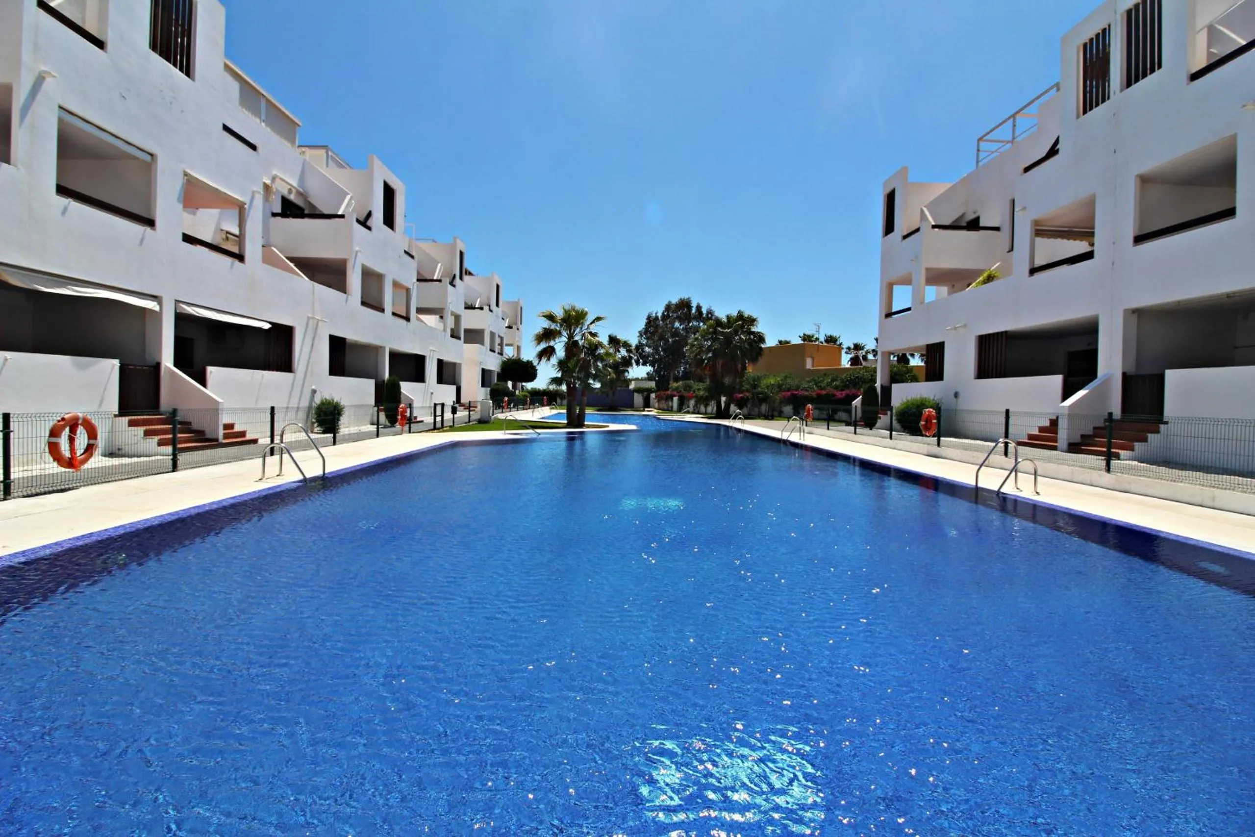 Swimming pool in Apartamentos Alborada III
