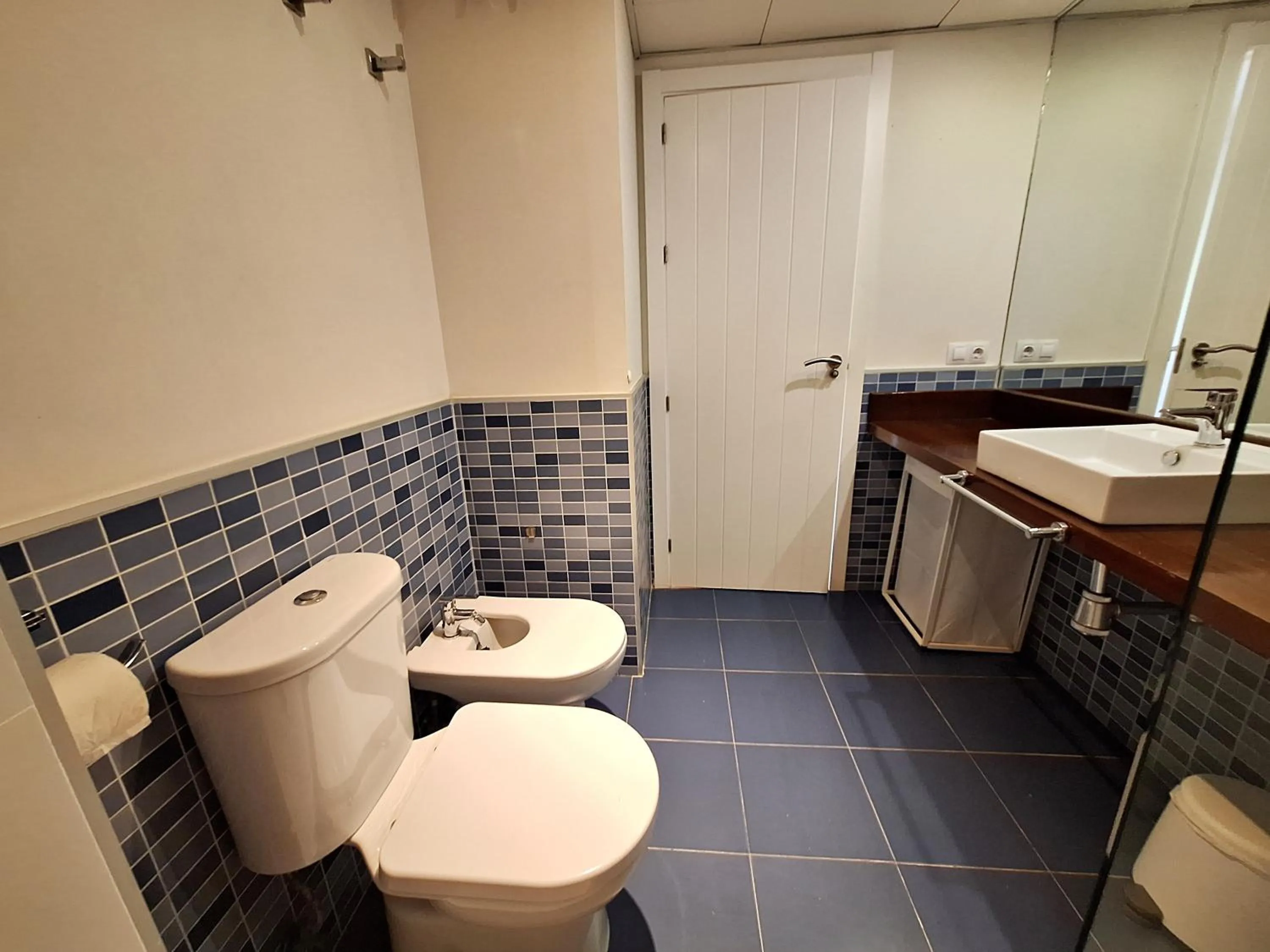 Bathroom in Apartamentos Alborada III