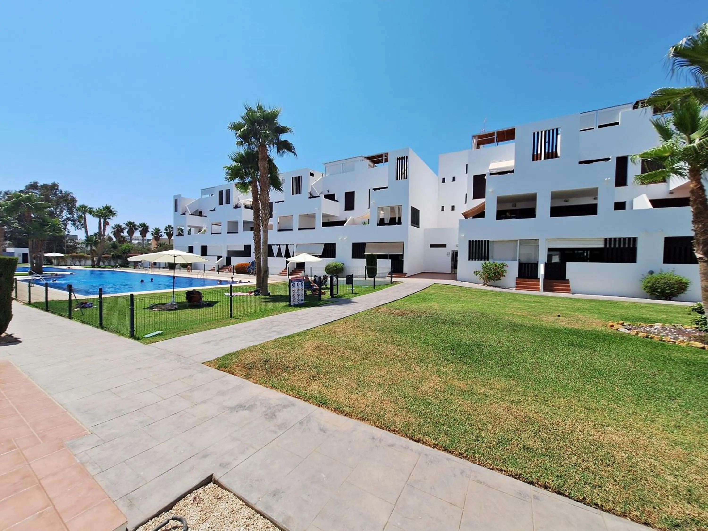 Swimming pool in Apartamentos Alborada III