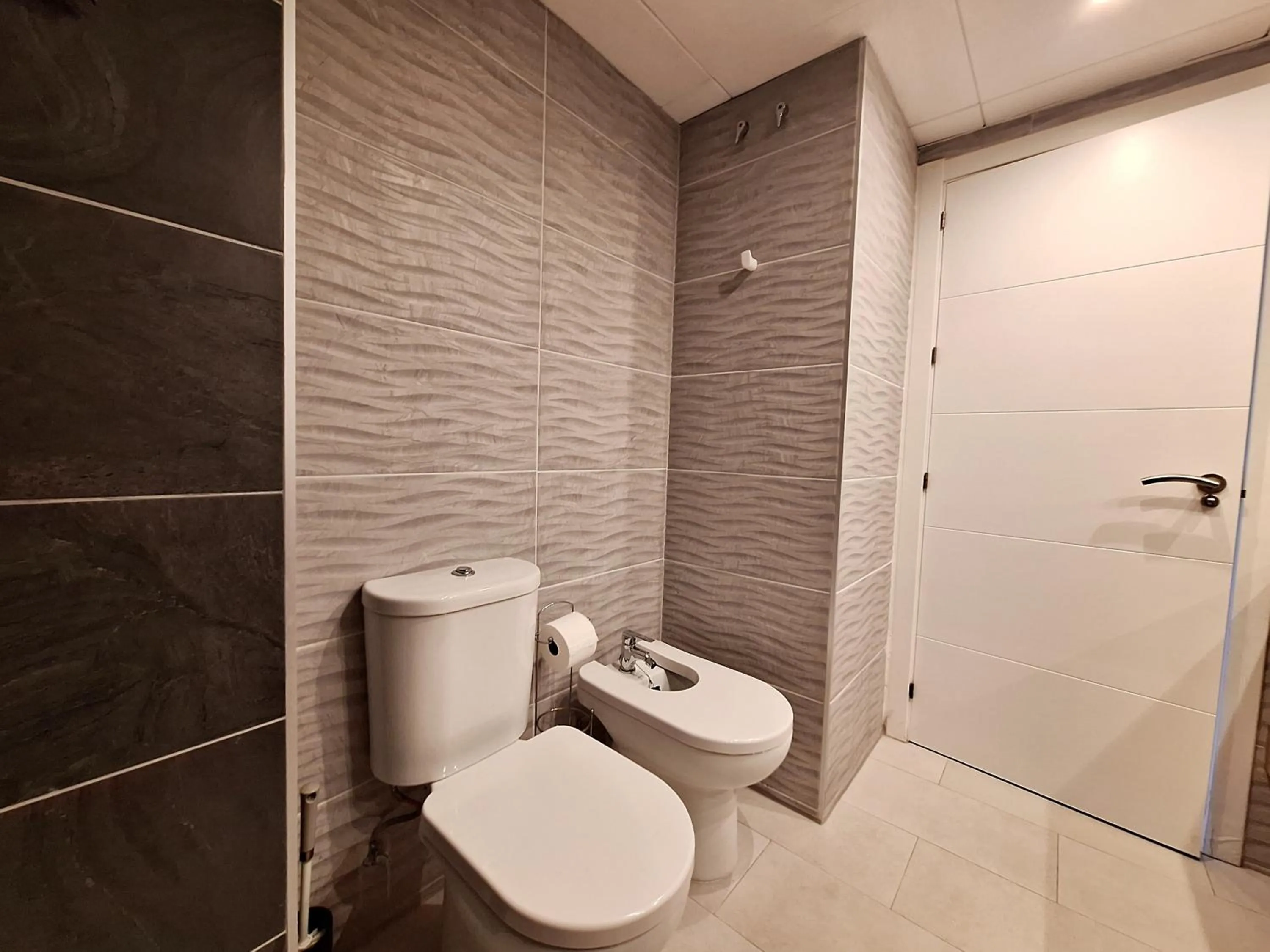 Bathroom in Apartamentos Alborada III