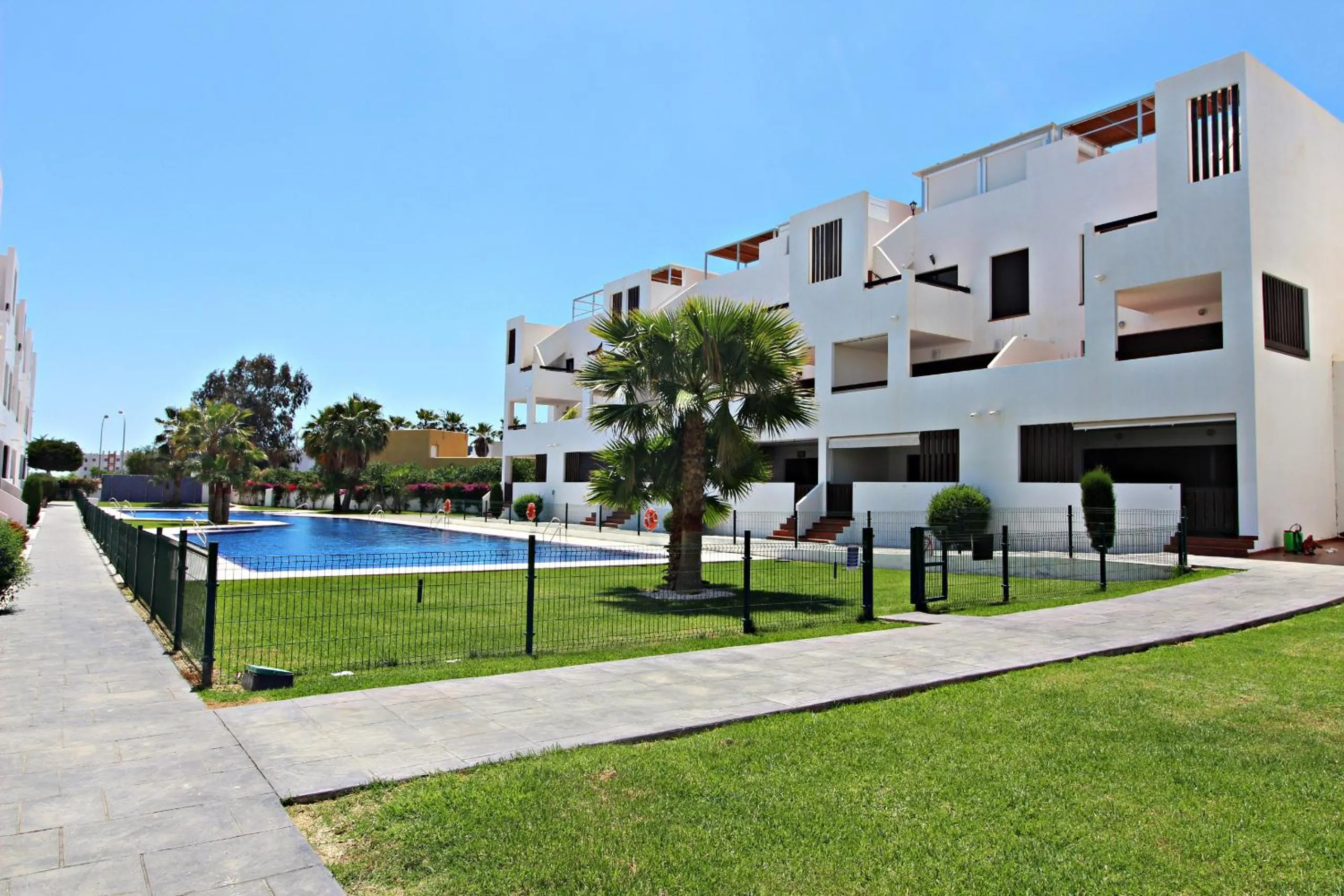 Swimming pool in Apartamentos Alborada III