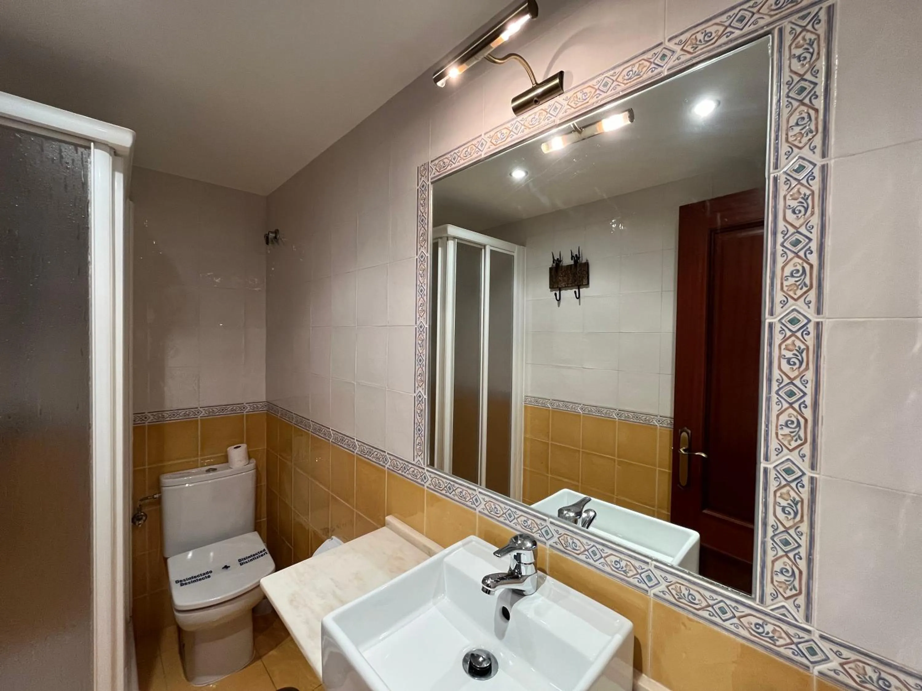 Toilet in Hotel Cabo Ortegal