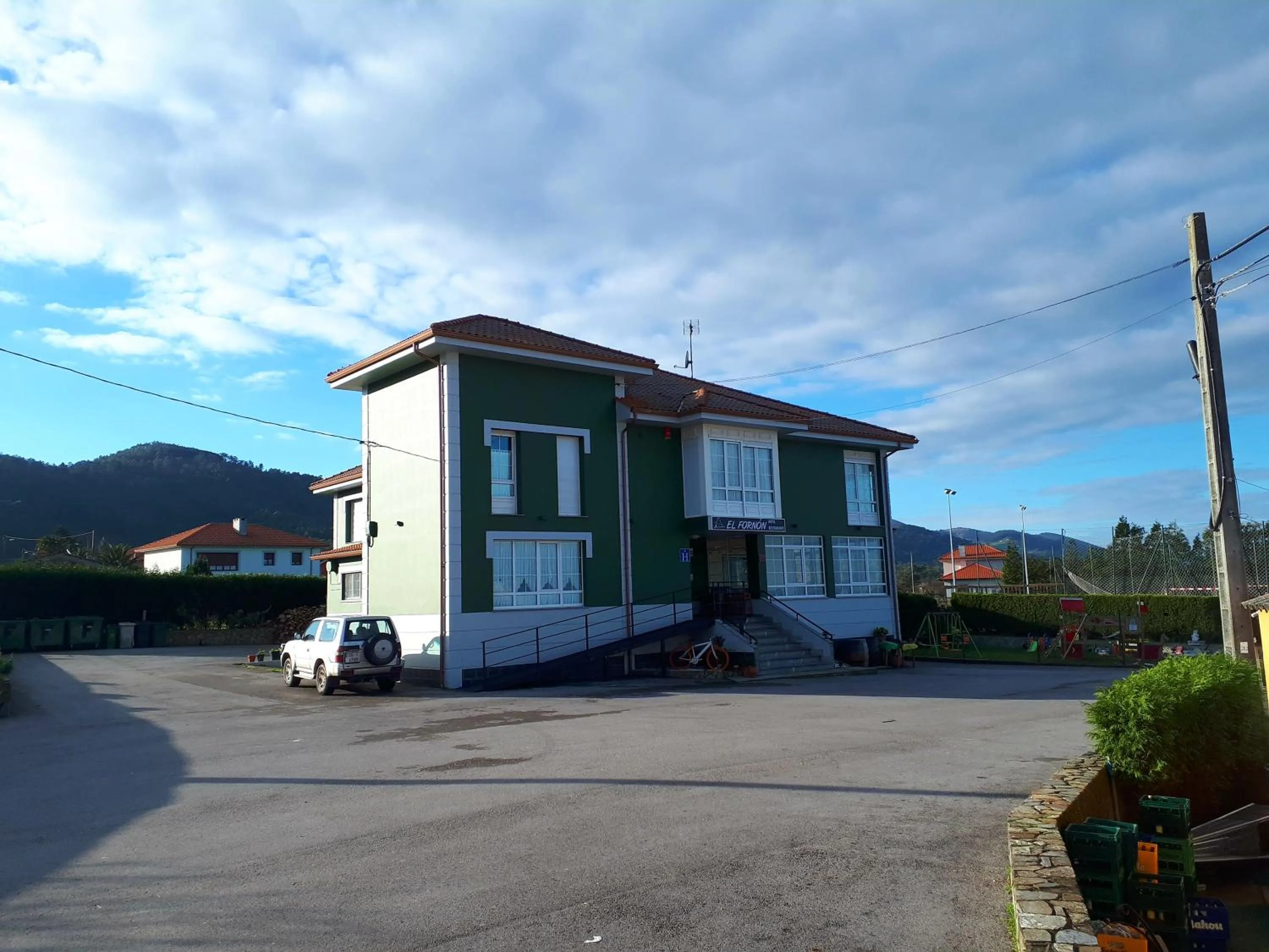 Property building in Hotel Restaurante el Fornon