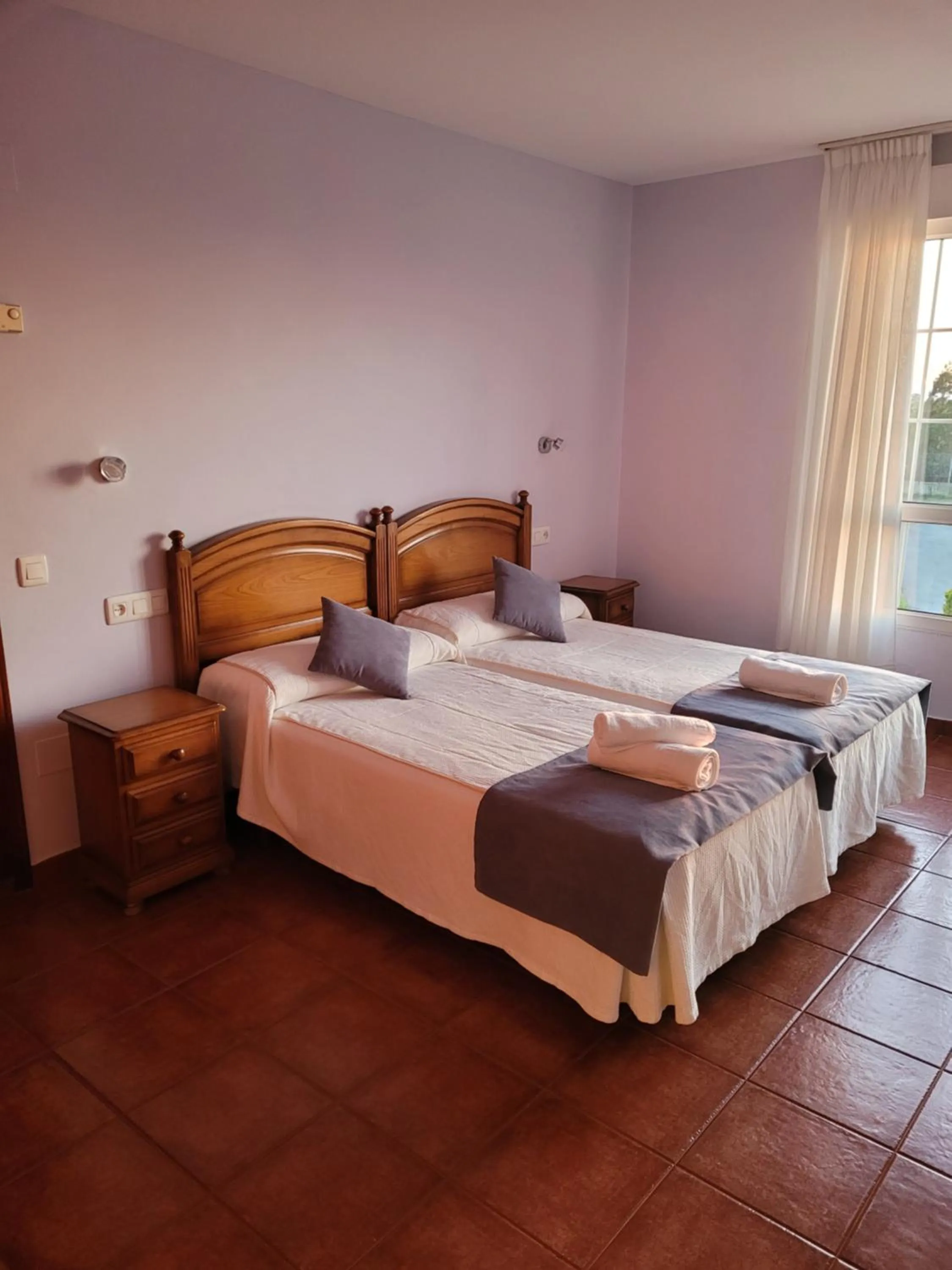 Bedroom, Bed in Hotel Restaurante el Fornon