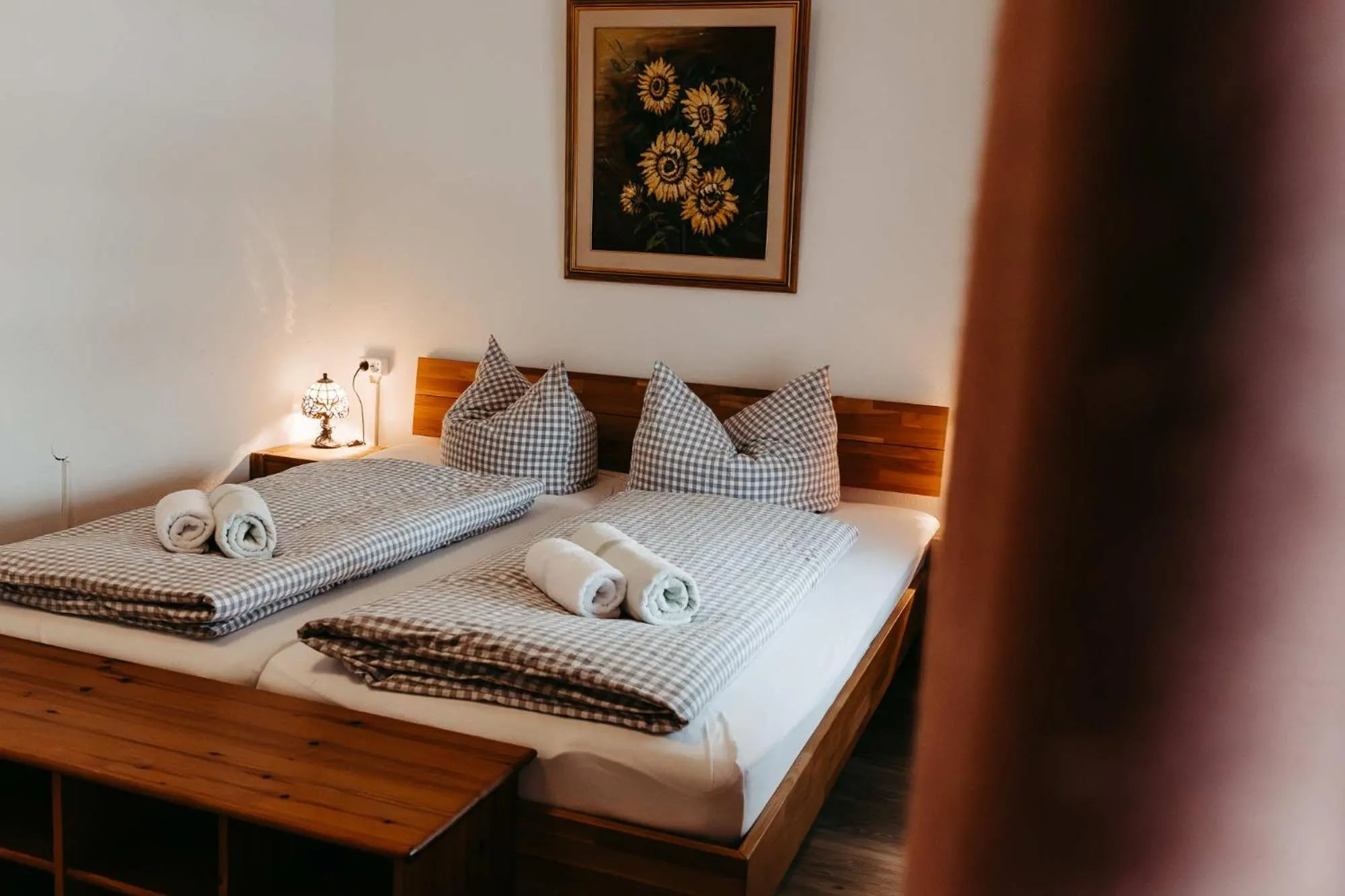 Photo of the whole room, Bed in Pension Adler