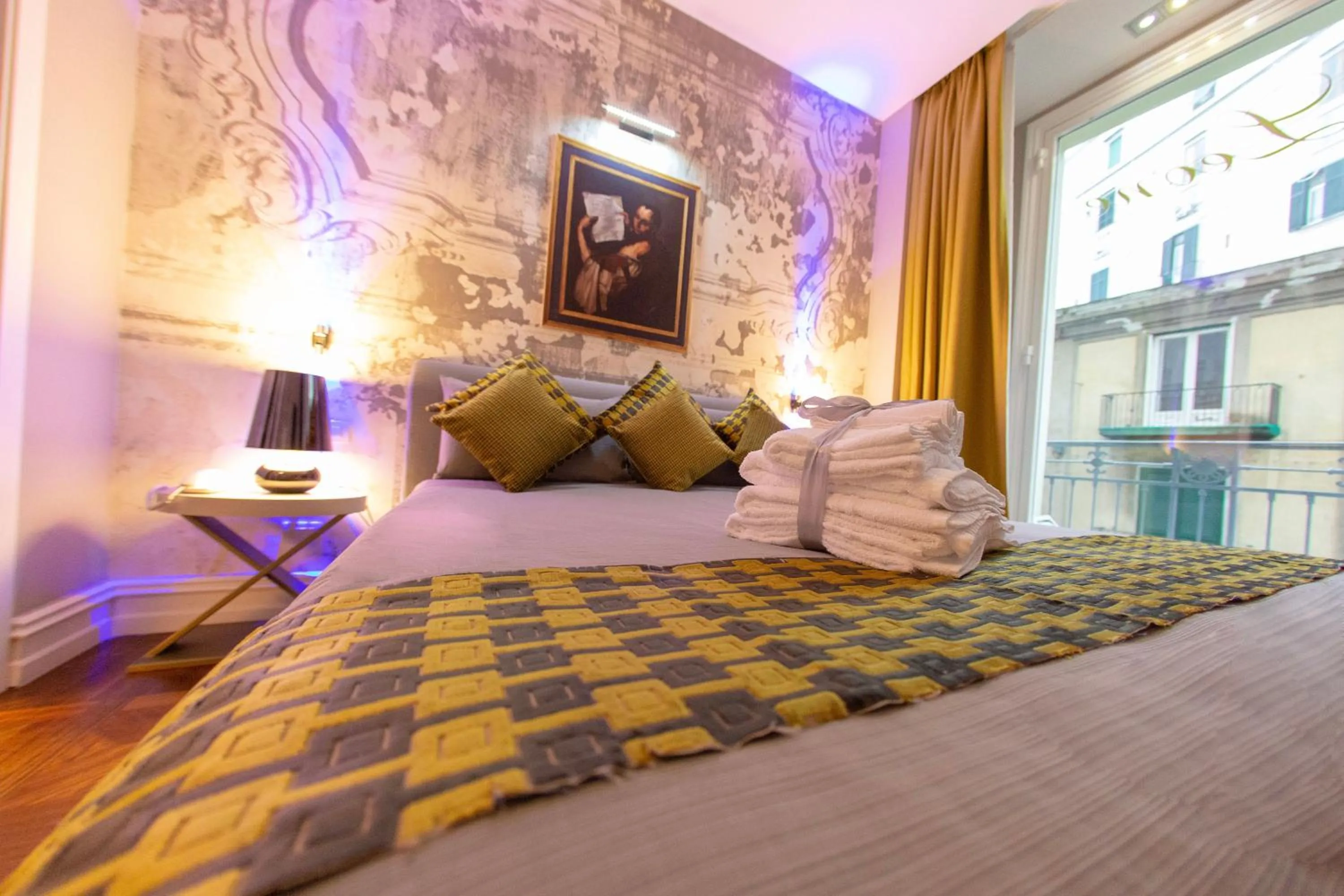 Bed in Leone Camere D'autore - CHIAIA