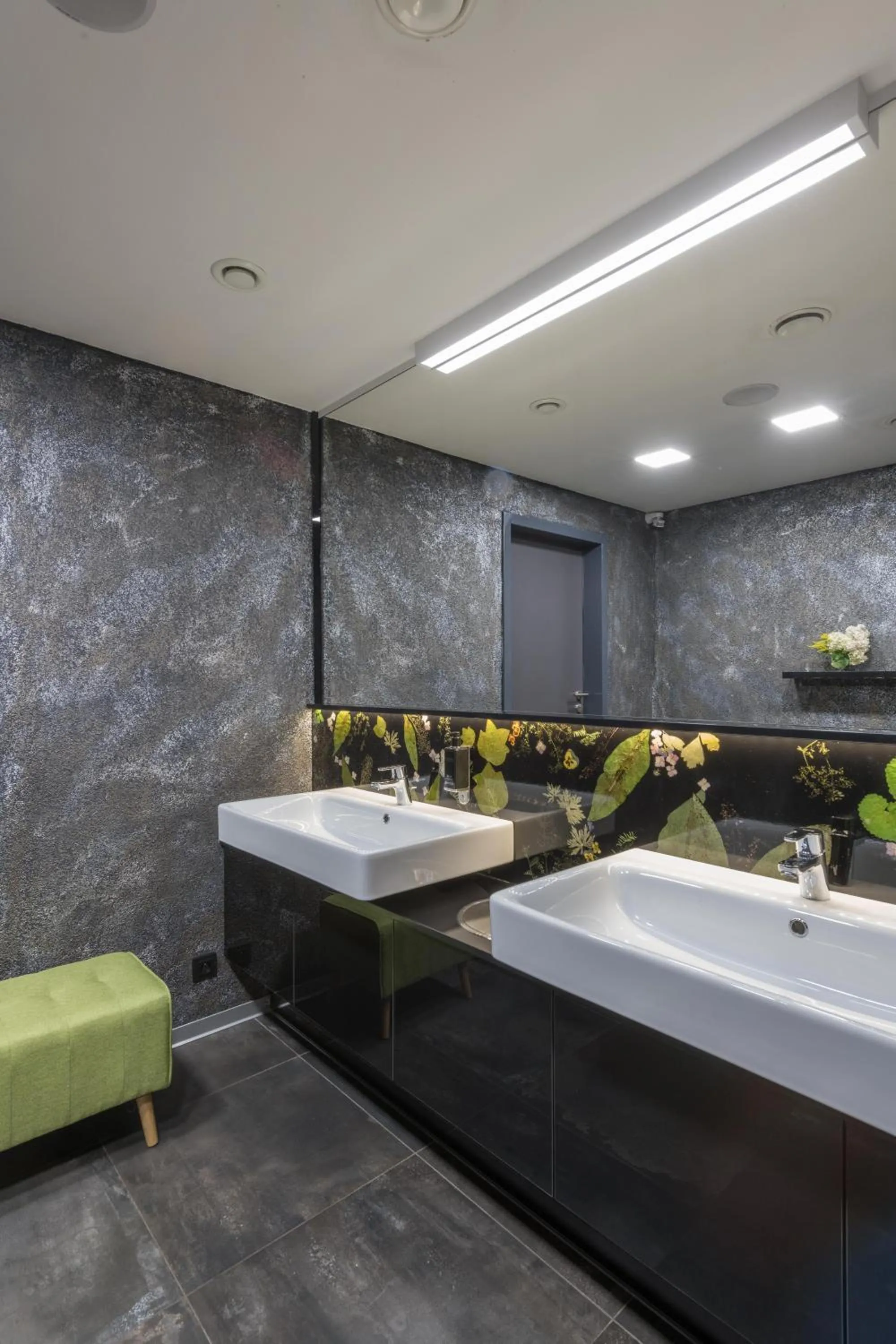 Toilet in Hotel Panská Zahrada