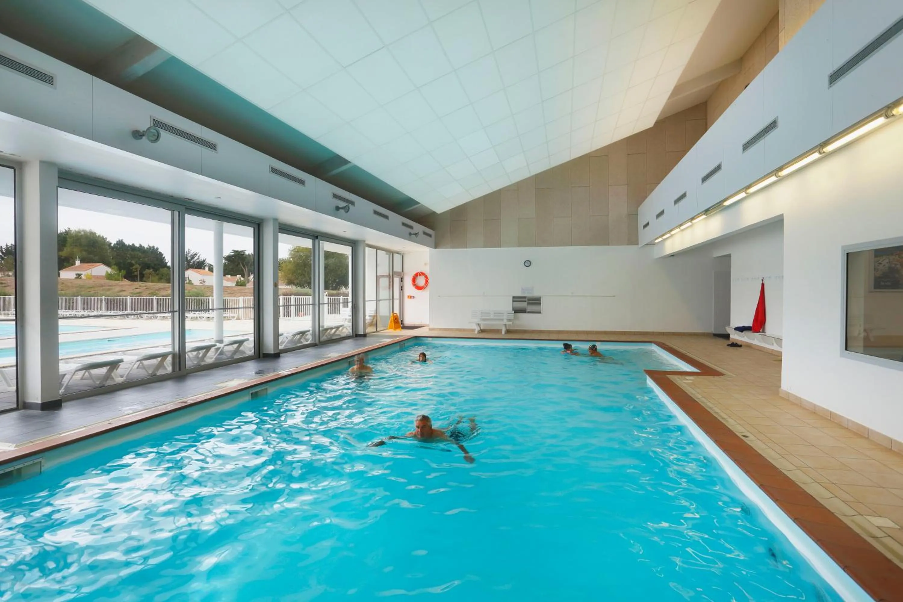 Swimming pool in Résidence Néméa Les Grands Rochers