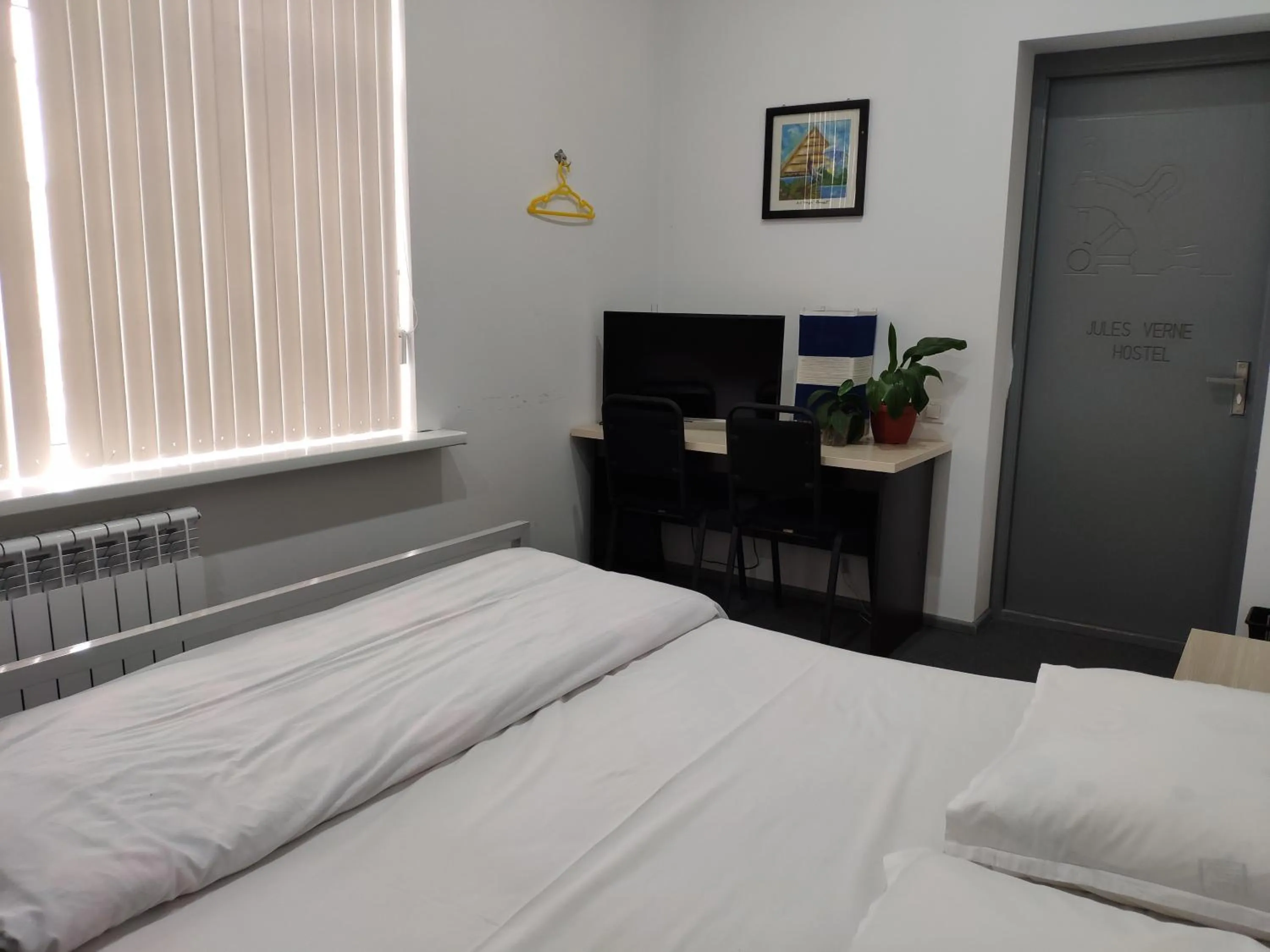 Bed in Jules Verne Hostel