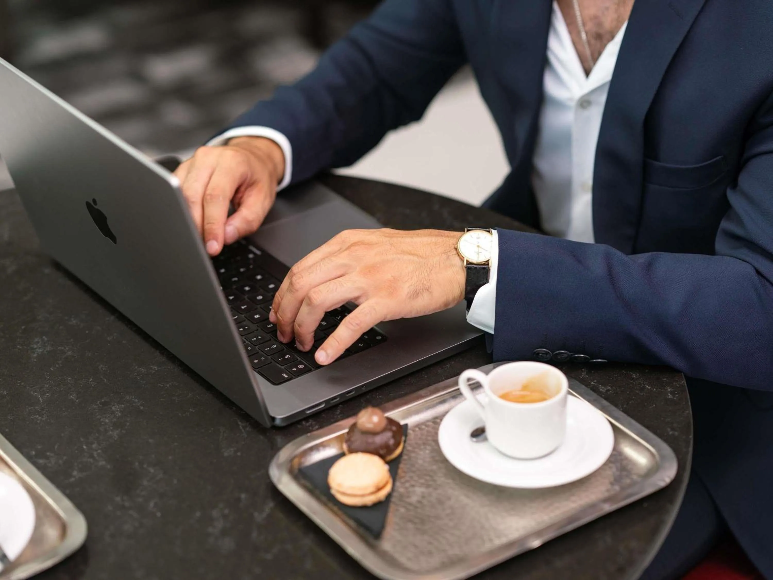 Lounge or bar in Sofitel Casablanca Tour Blanche
