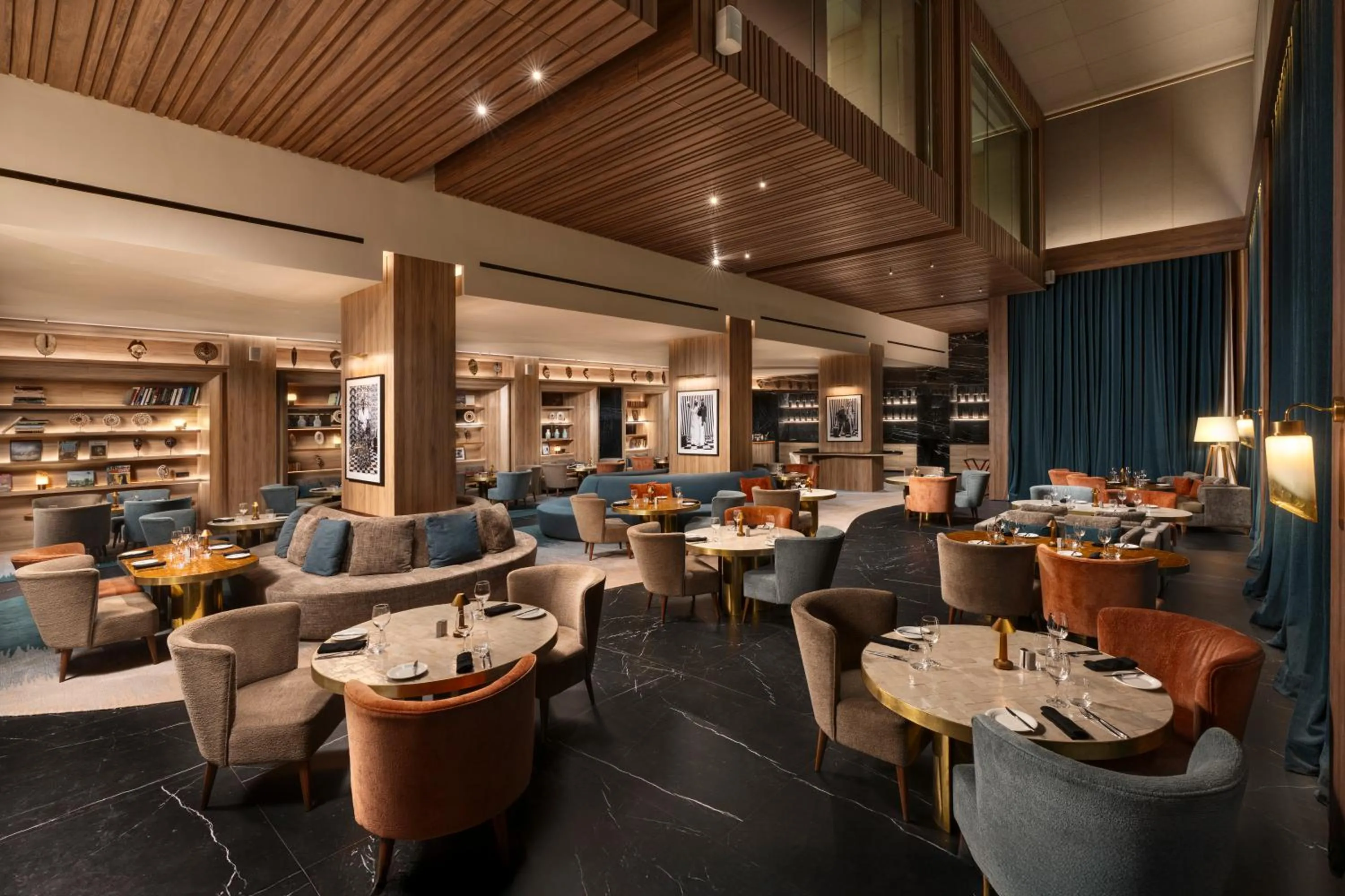 Restaurant/places to eat in Sofitel Casablanca Tour Blanche