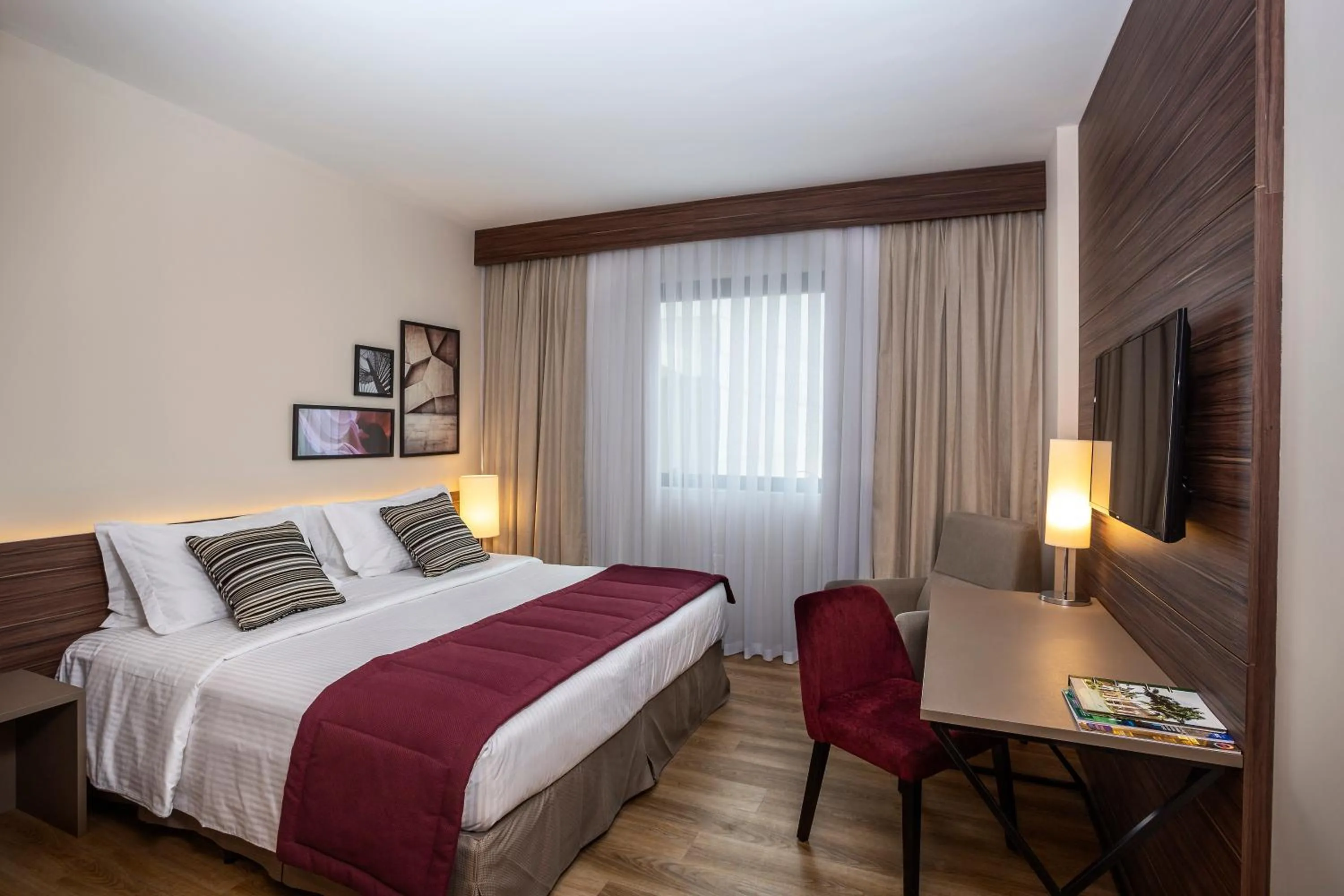 Bedroom, Bed in Royal Palm Tower Anhanguera