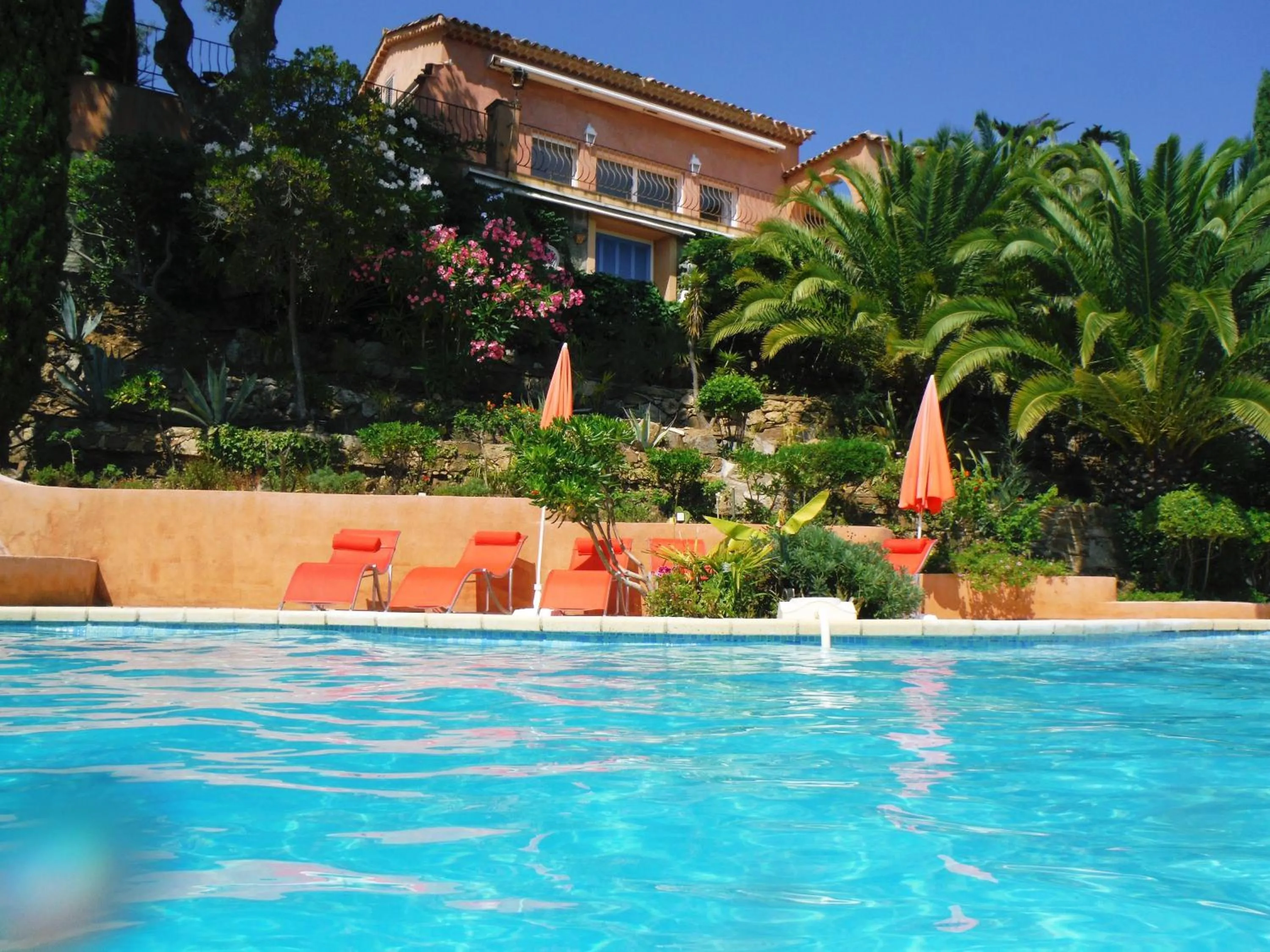 Property building in Lou Trelus