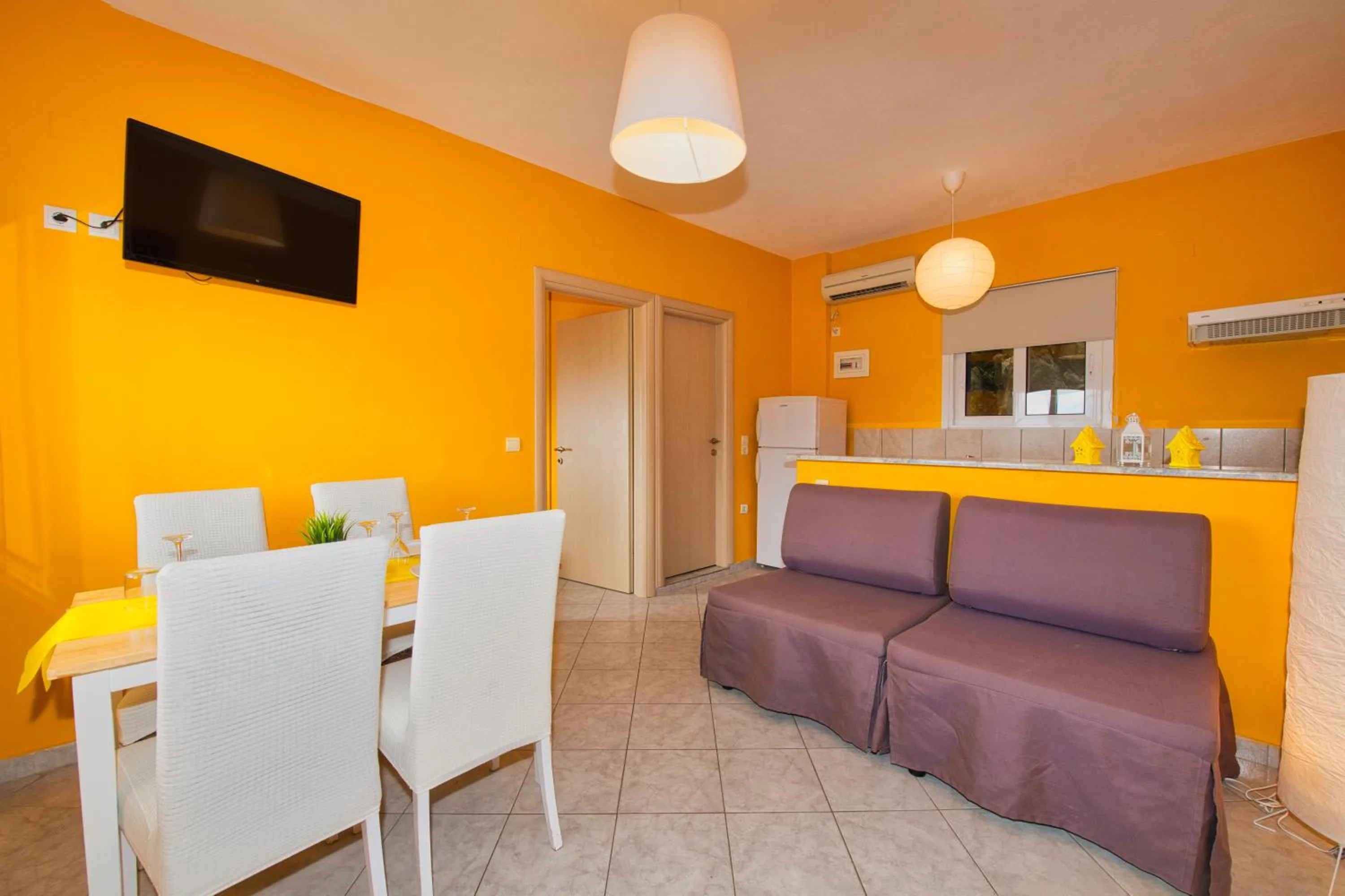 Dining area in La Casa Di Nonna Anna