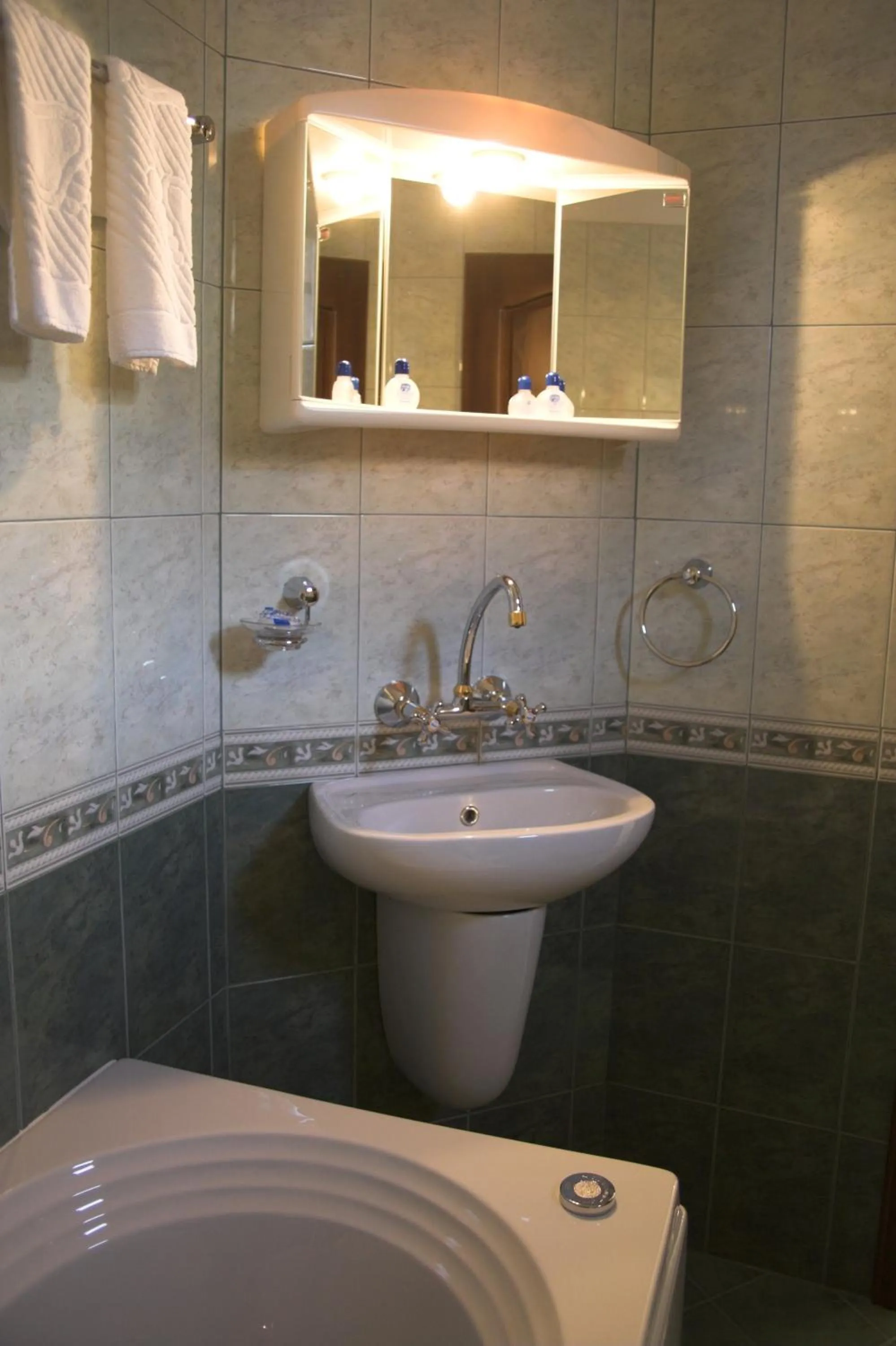 Bathroom in Hotel Old Times