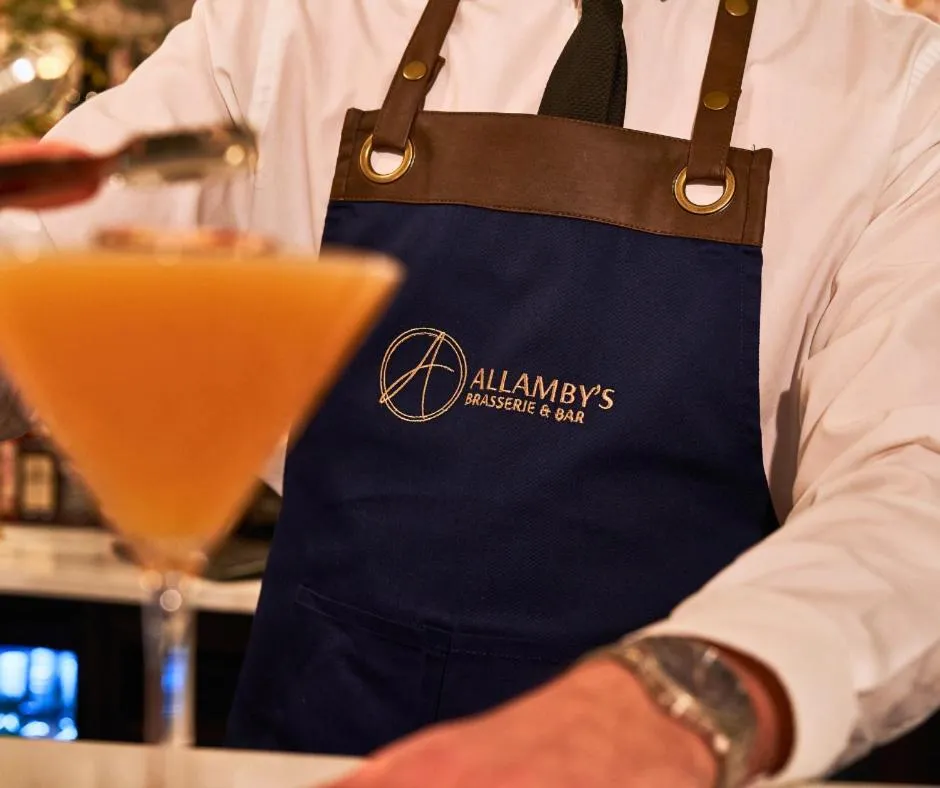 Lounge or bar in Shaw Hill Hotel Golf And Country Club