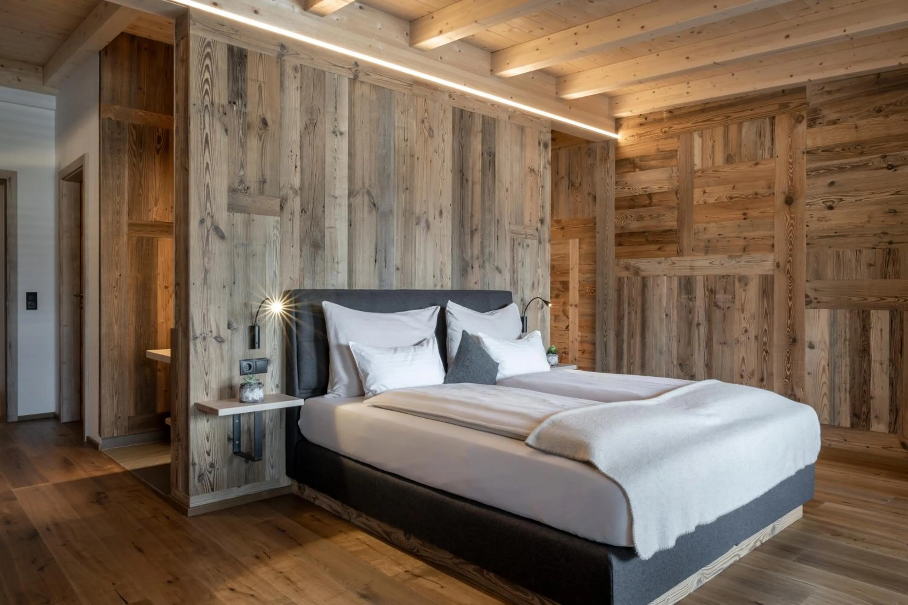 Deluxe Double Room with Extra Bed - single occupancy in almlust - hotel, apartments, chalets