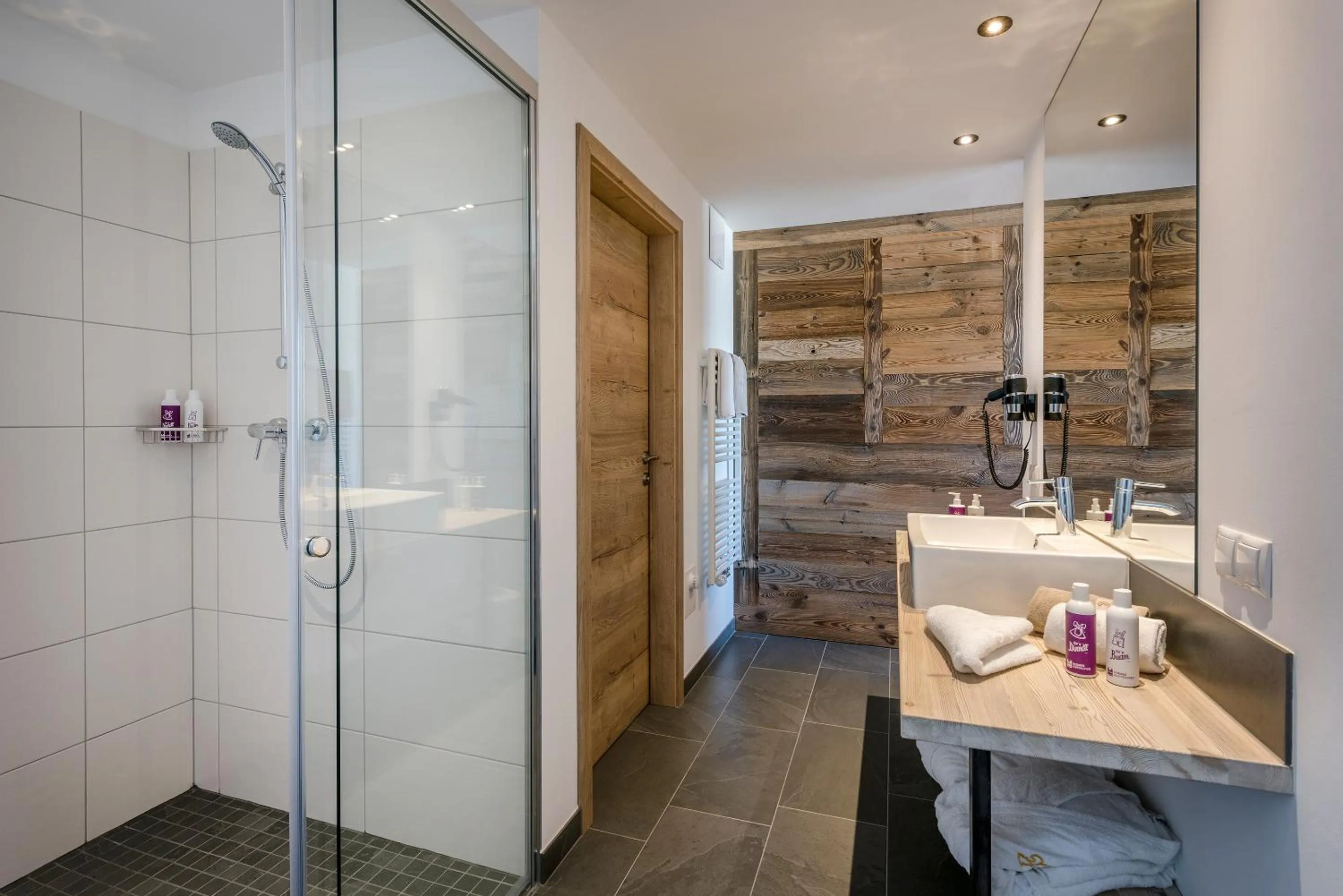 Bathroom in almlust - hotel, apartments, chalets