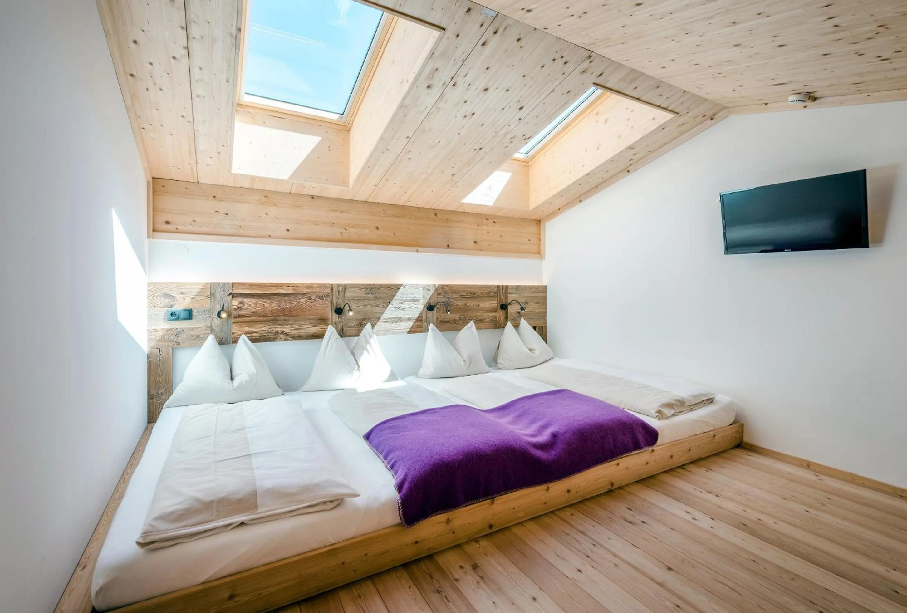 Bed in almlust - hotel, apartments, chalets