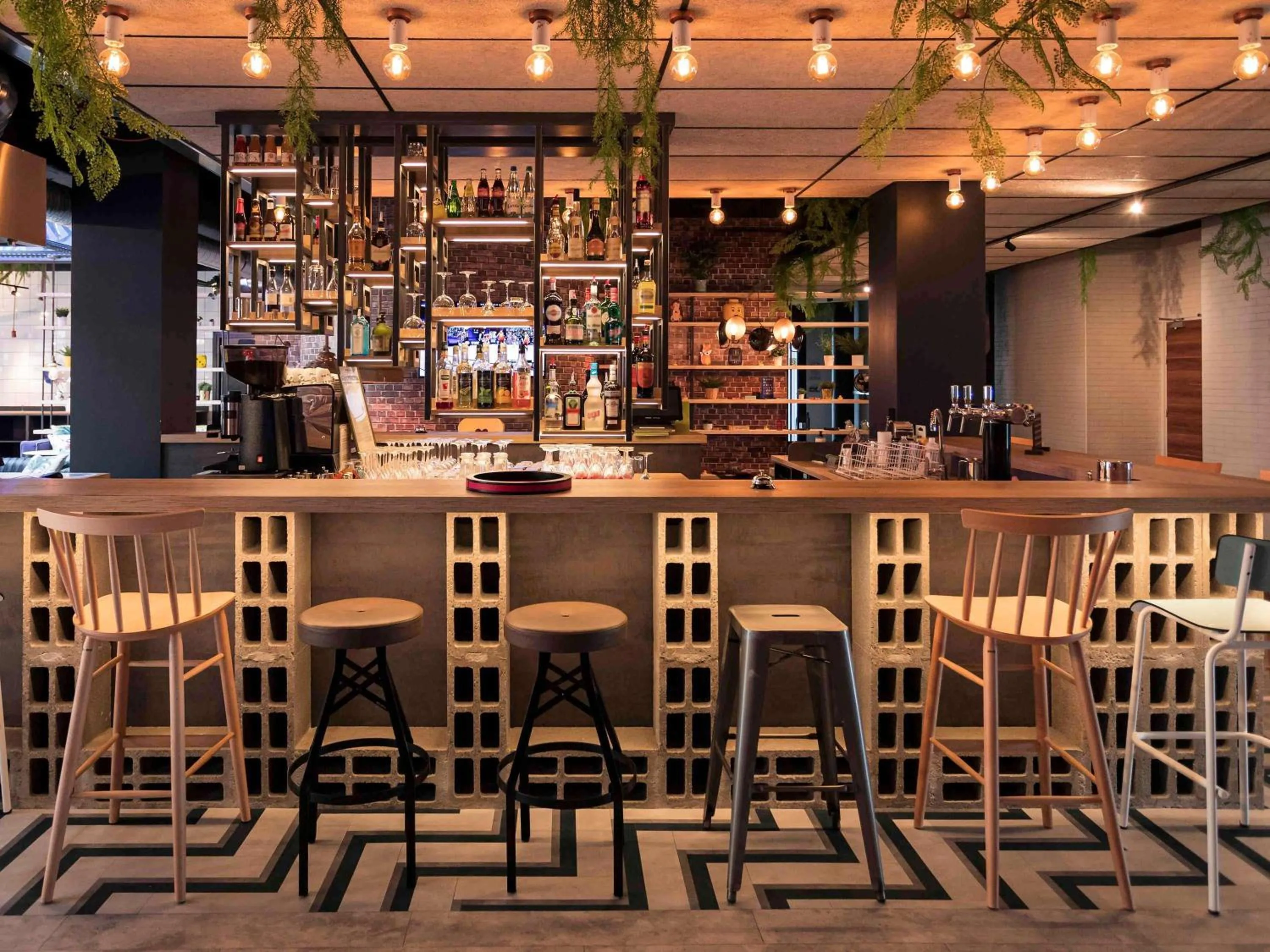 Lounge or bar in ibis Styles Strasbourg Nord Palais des Congrès