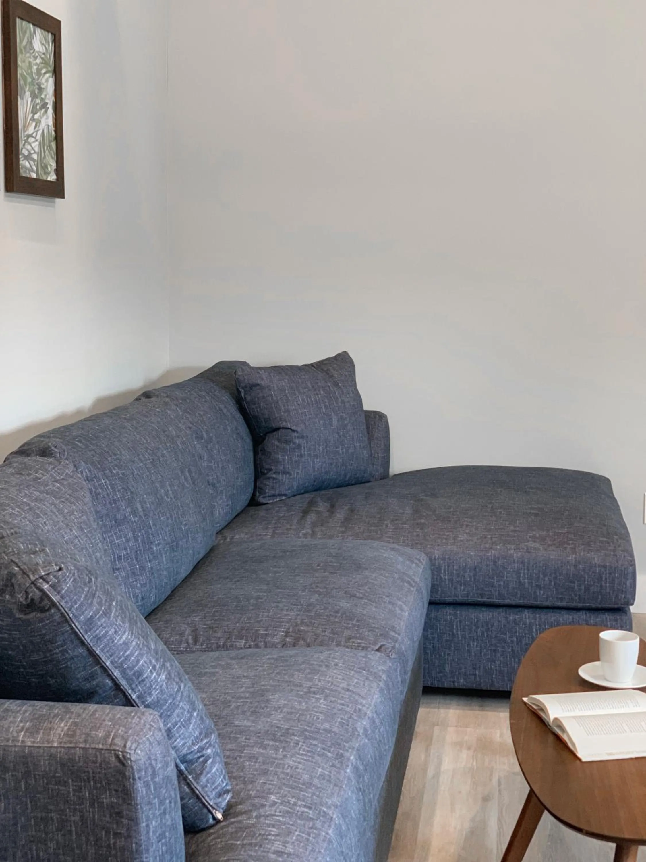 A Wave Inn - Montauk