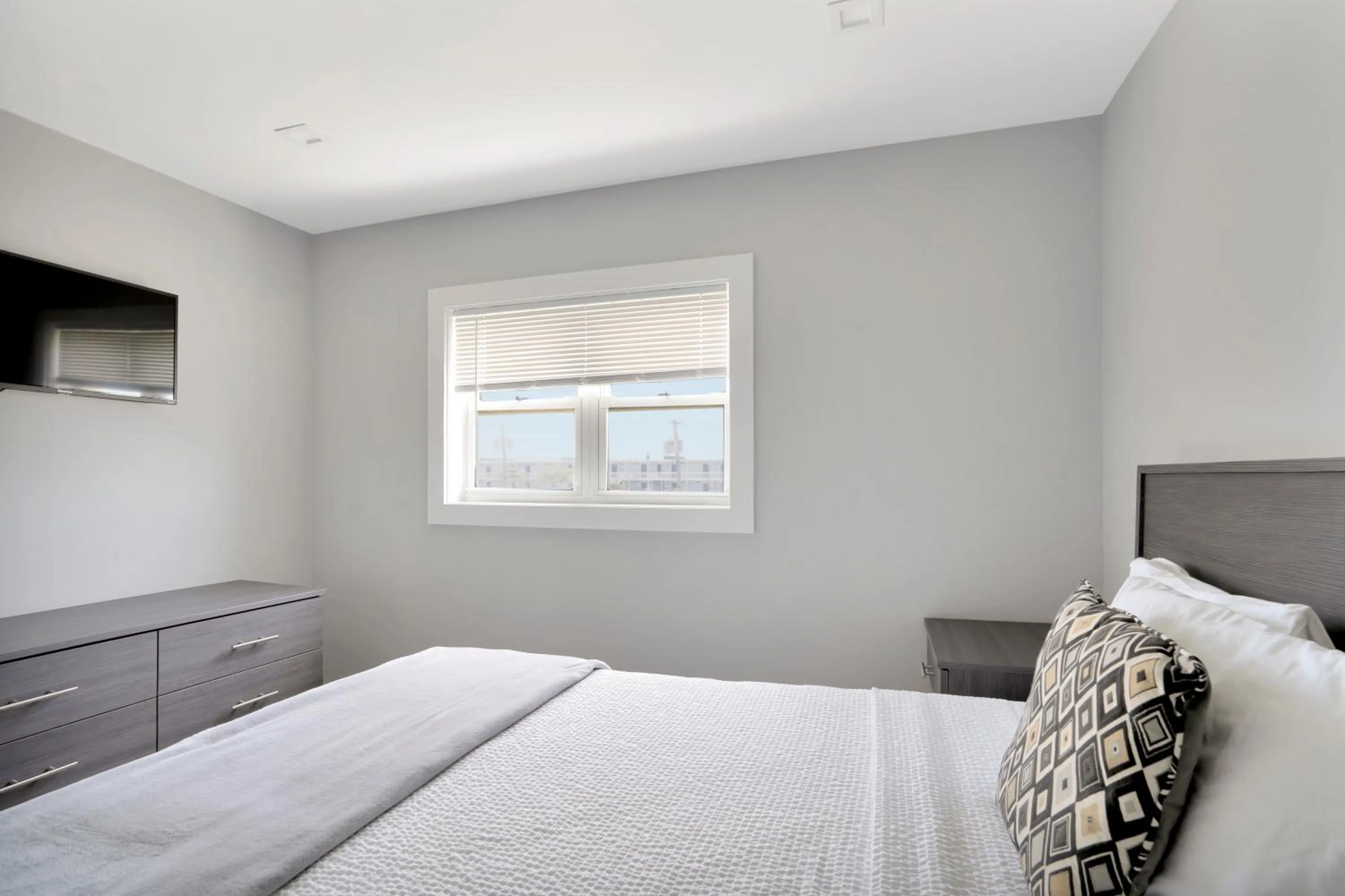 A Wave Inn - Montauk