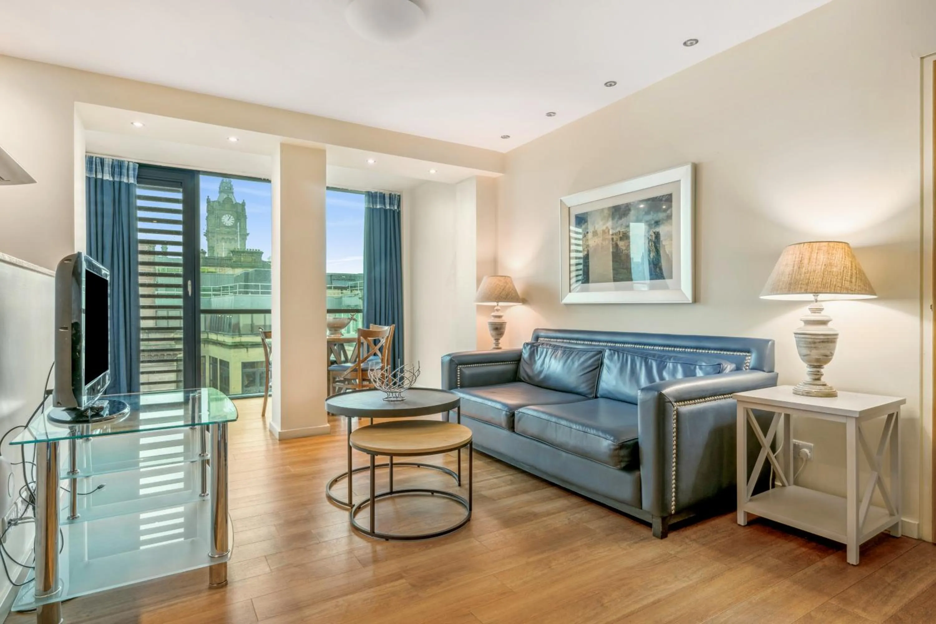 Living room in Princes Street Suites
