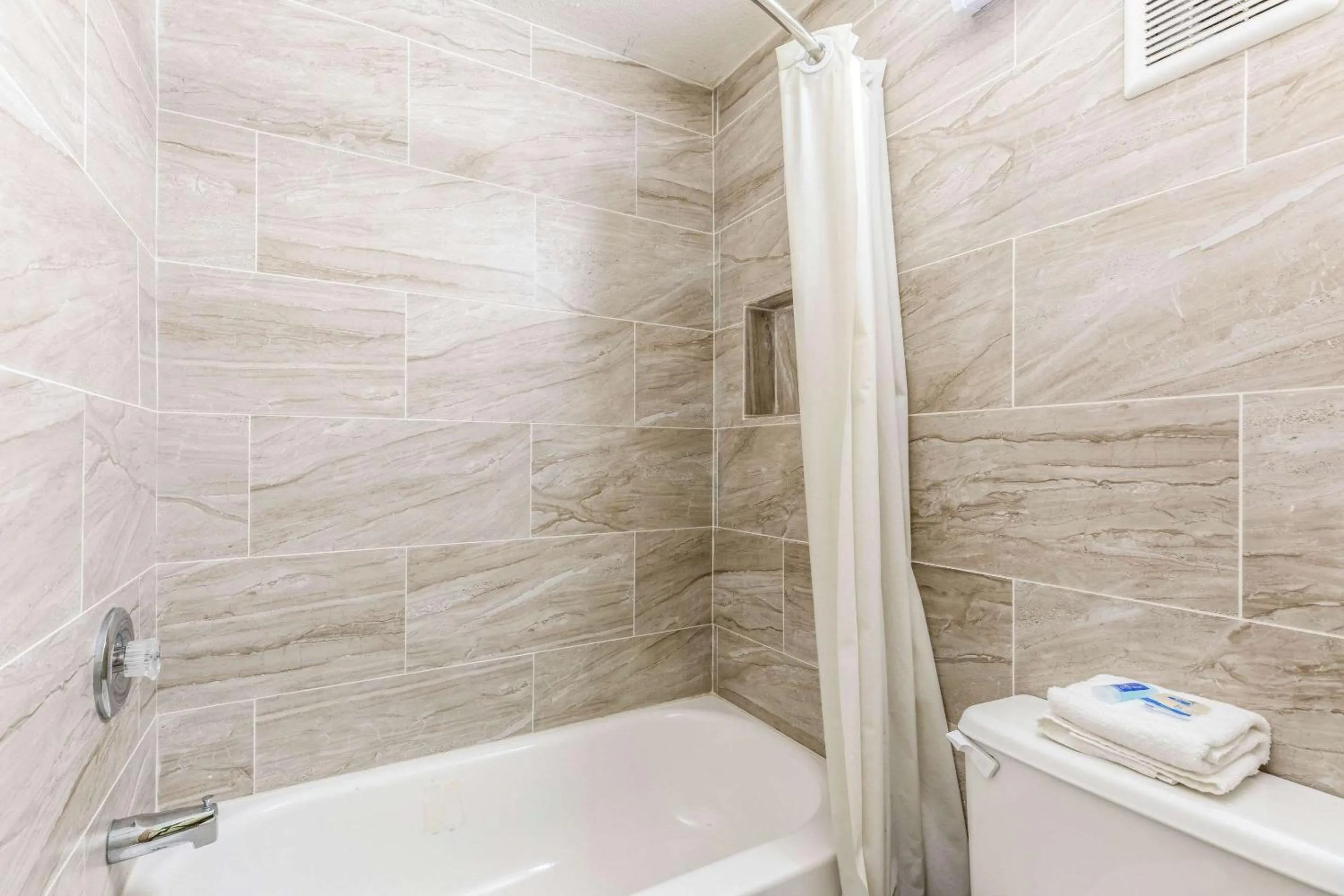 Bathroom in Rodeway Inn Fairgrounds-Casino