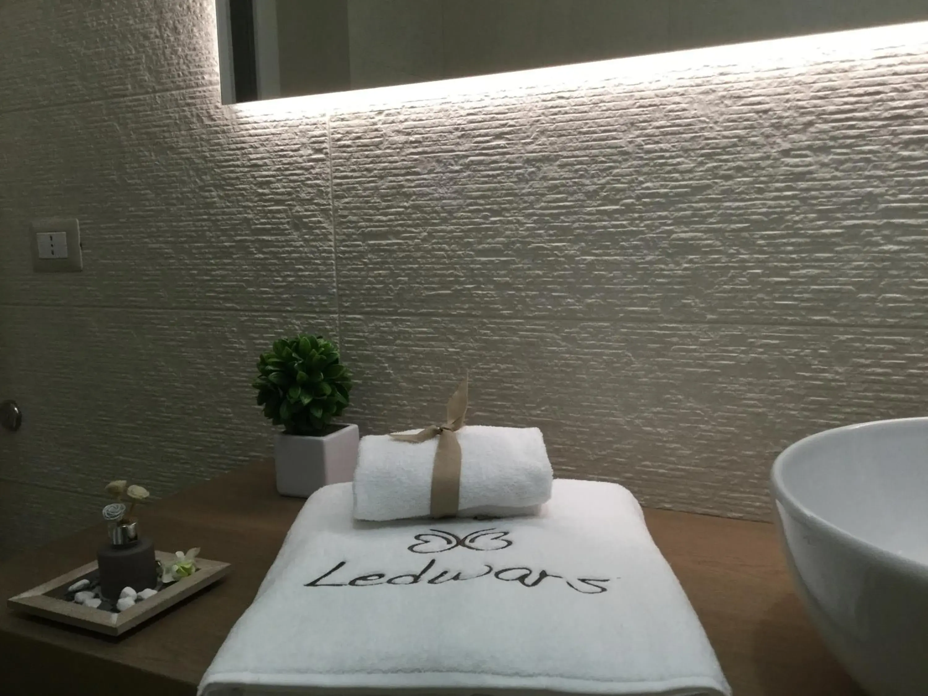 Triple Room - single occupancy in Ledwars Triple Room - single occupancy in Ledwars