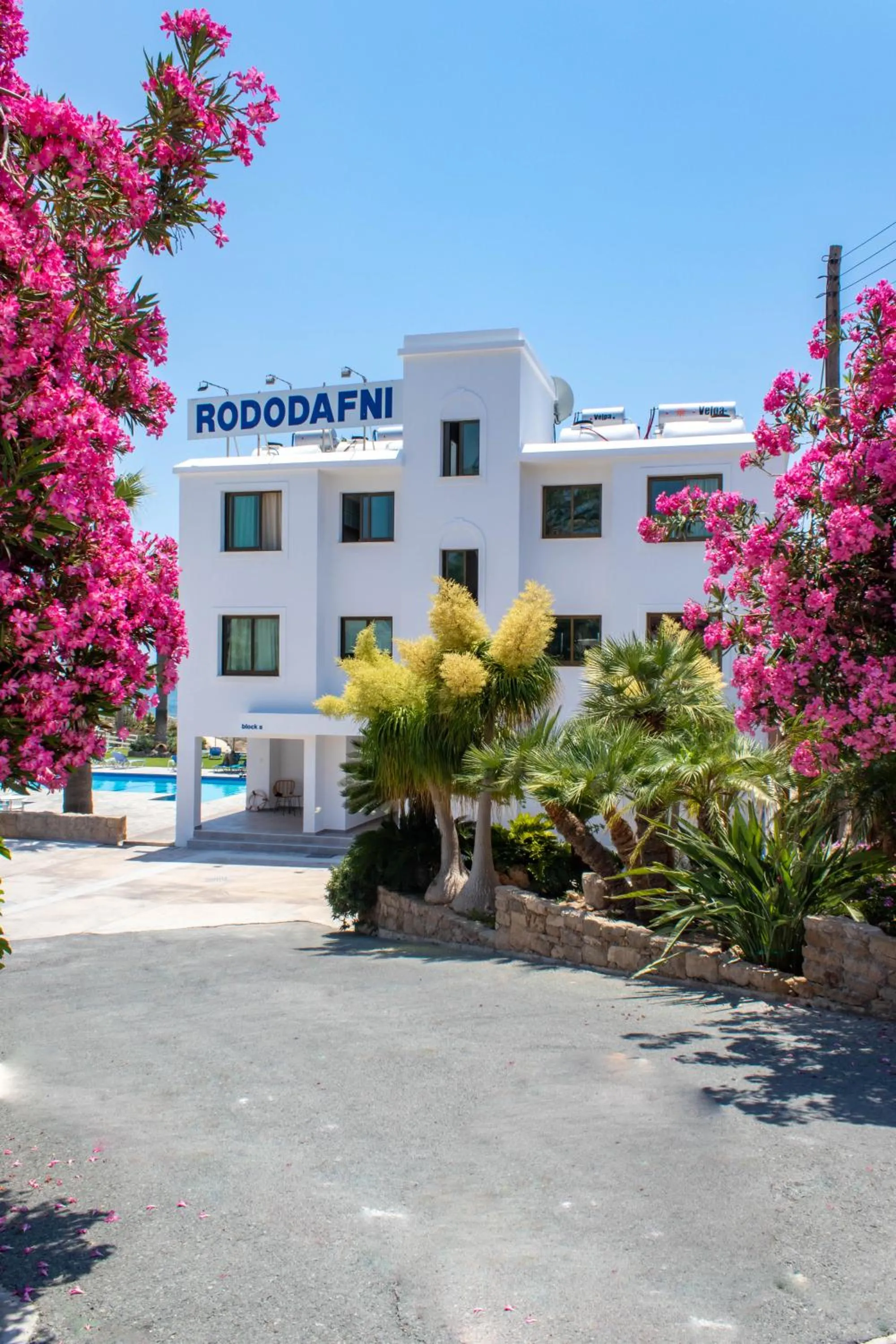 Rododafni Beach Apartments