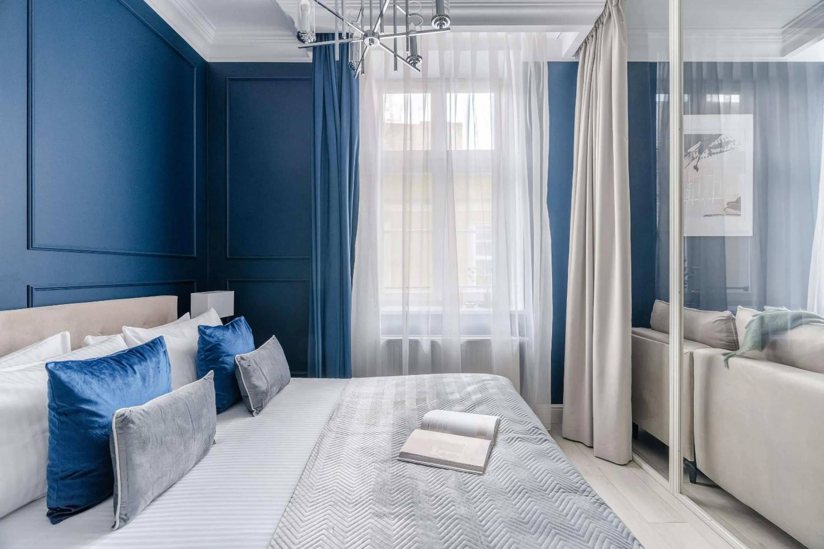 Bed in District17 - LoftAffair Collection