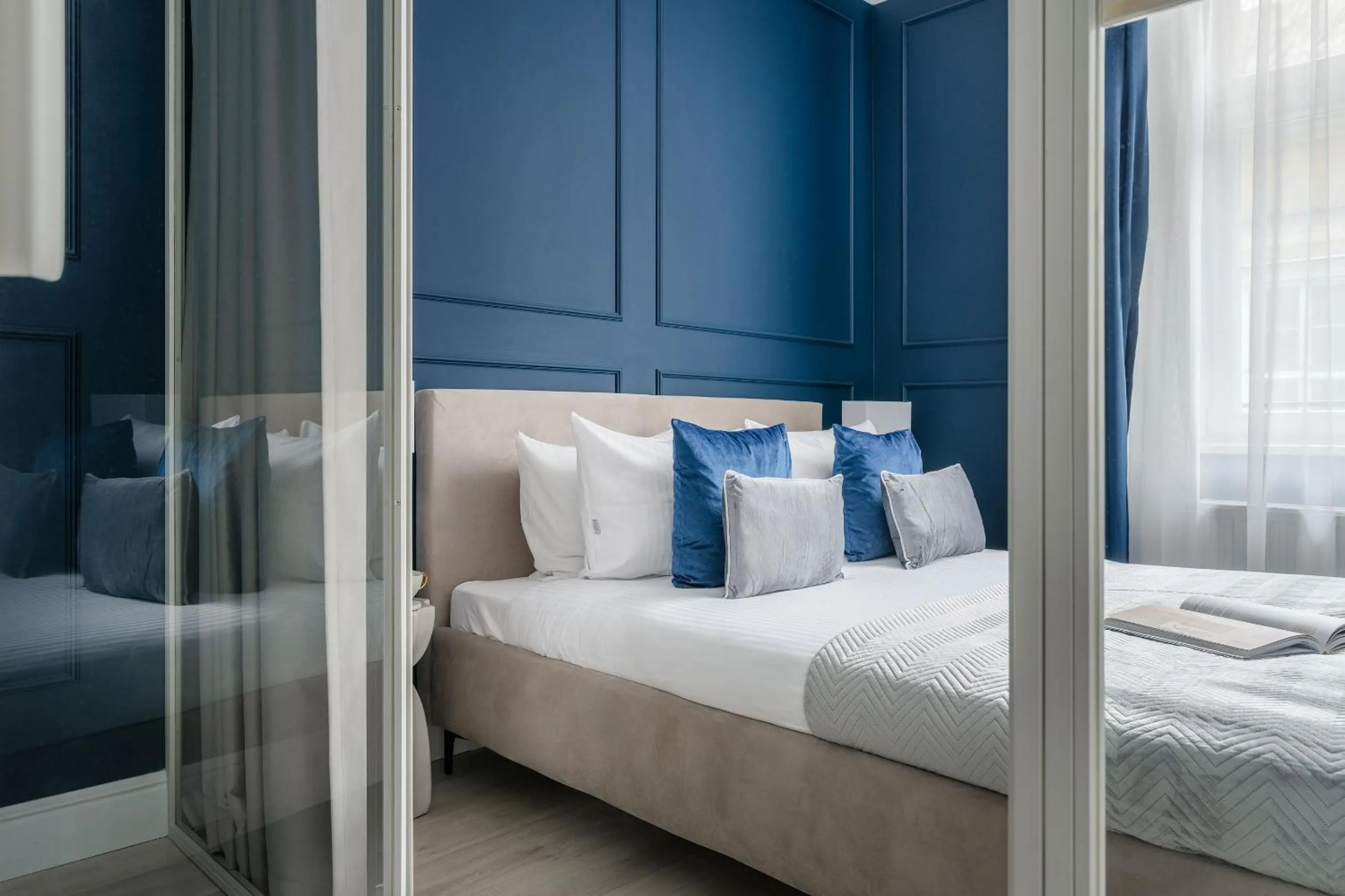 Bed in District17 - LoftAffair Collection