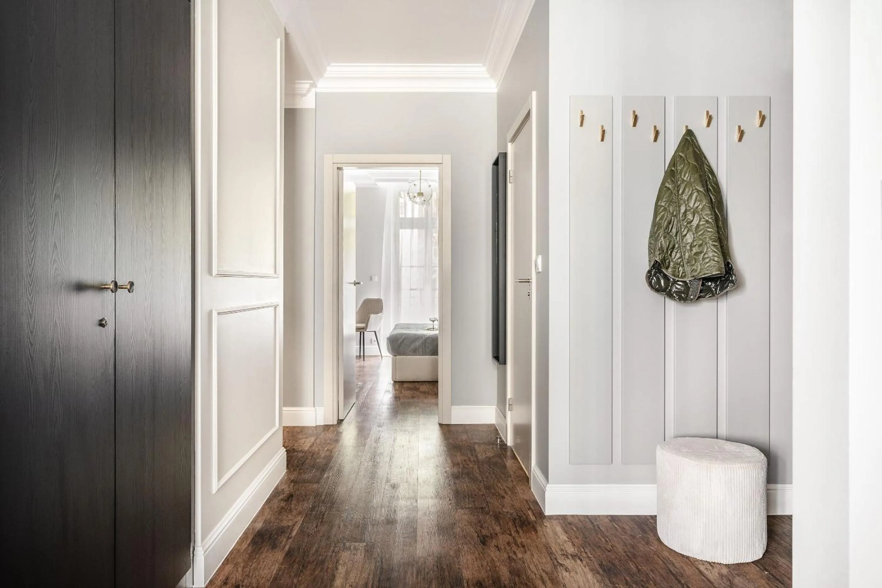 wardrobe in District17 - LoftAffair Collection