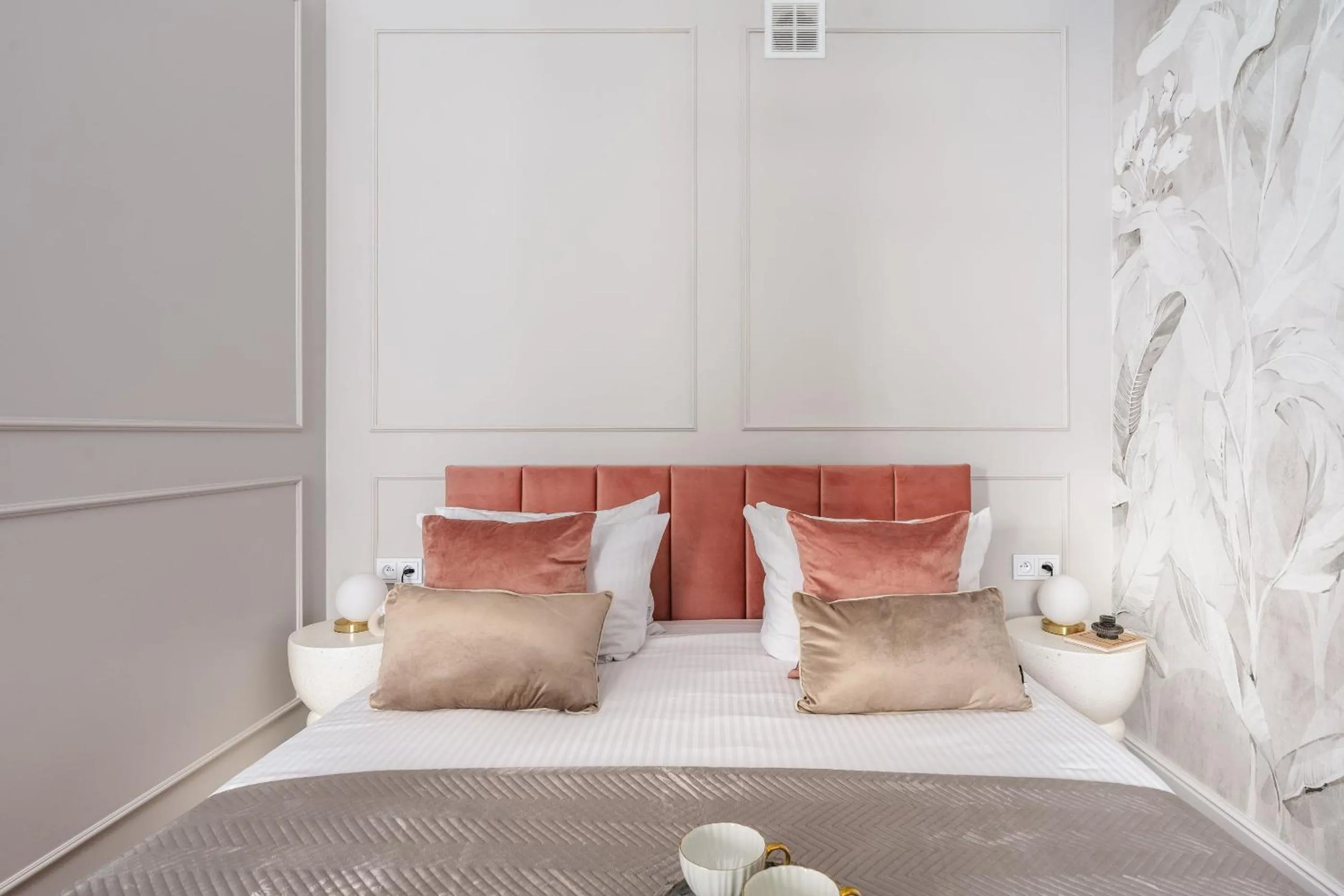 Bed in District17 - LoftAffair Collection