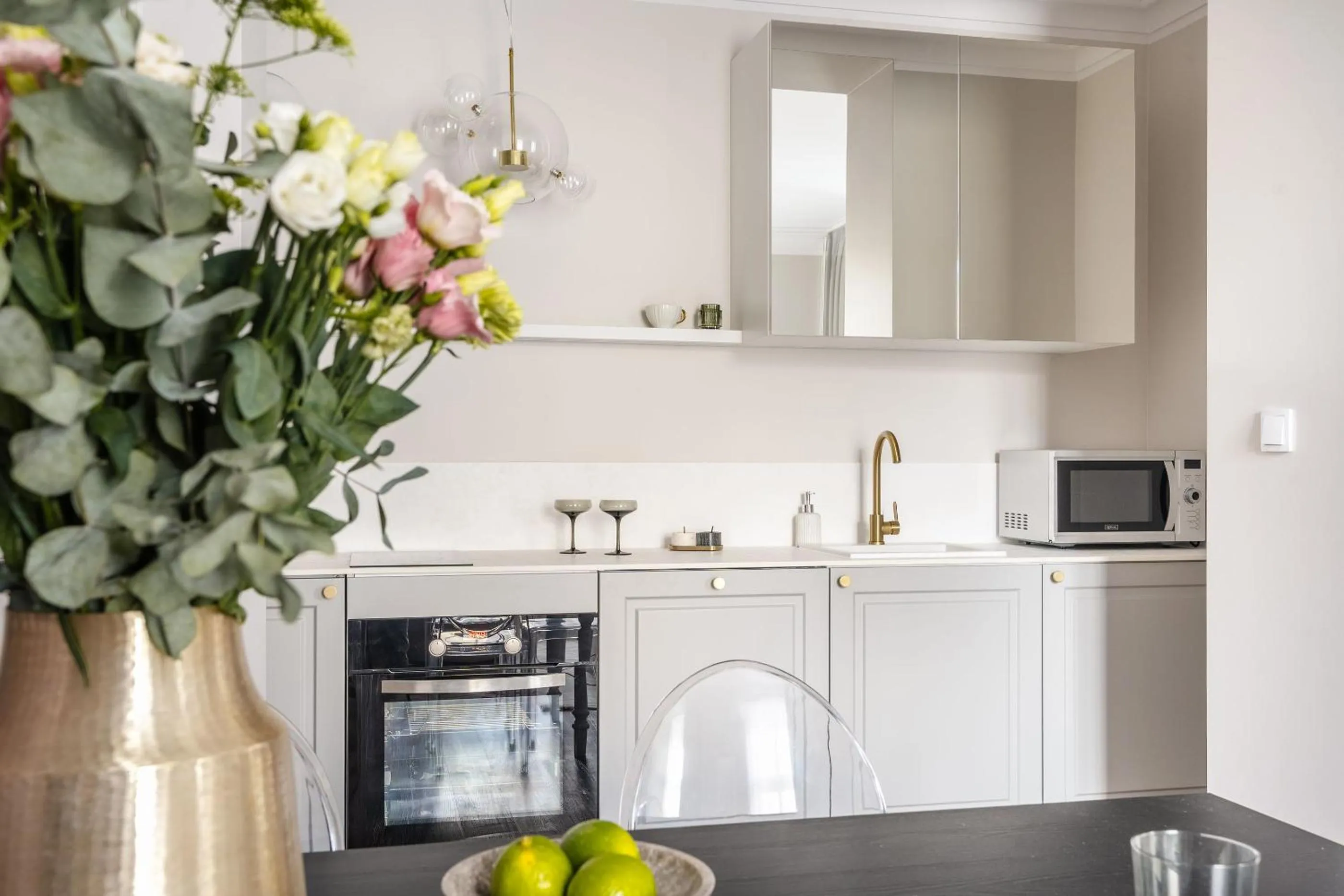 Kitchen or kitchenette in District17 - LoftAffair Collection