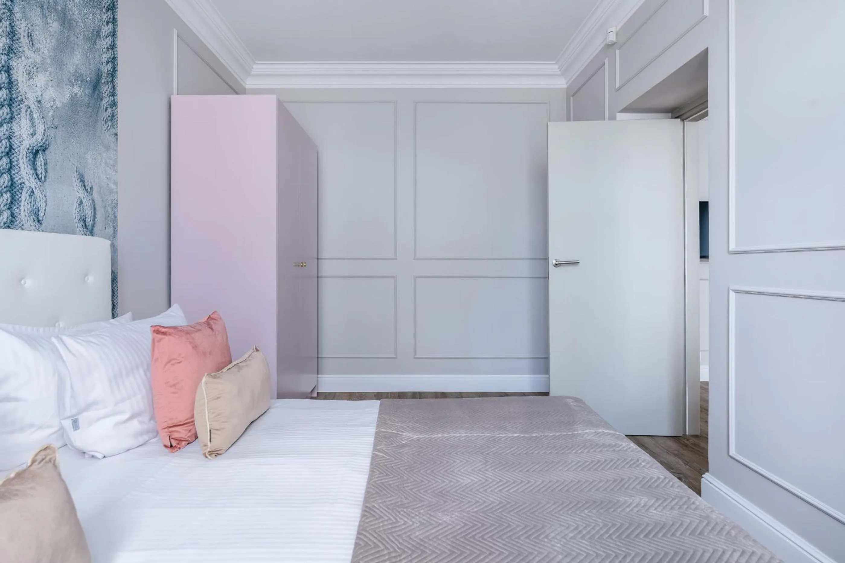 Bed in District17 - LoftAffair Collection