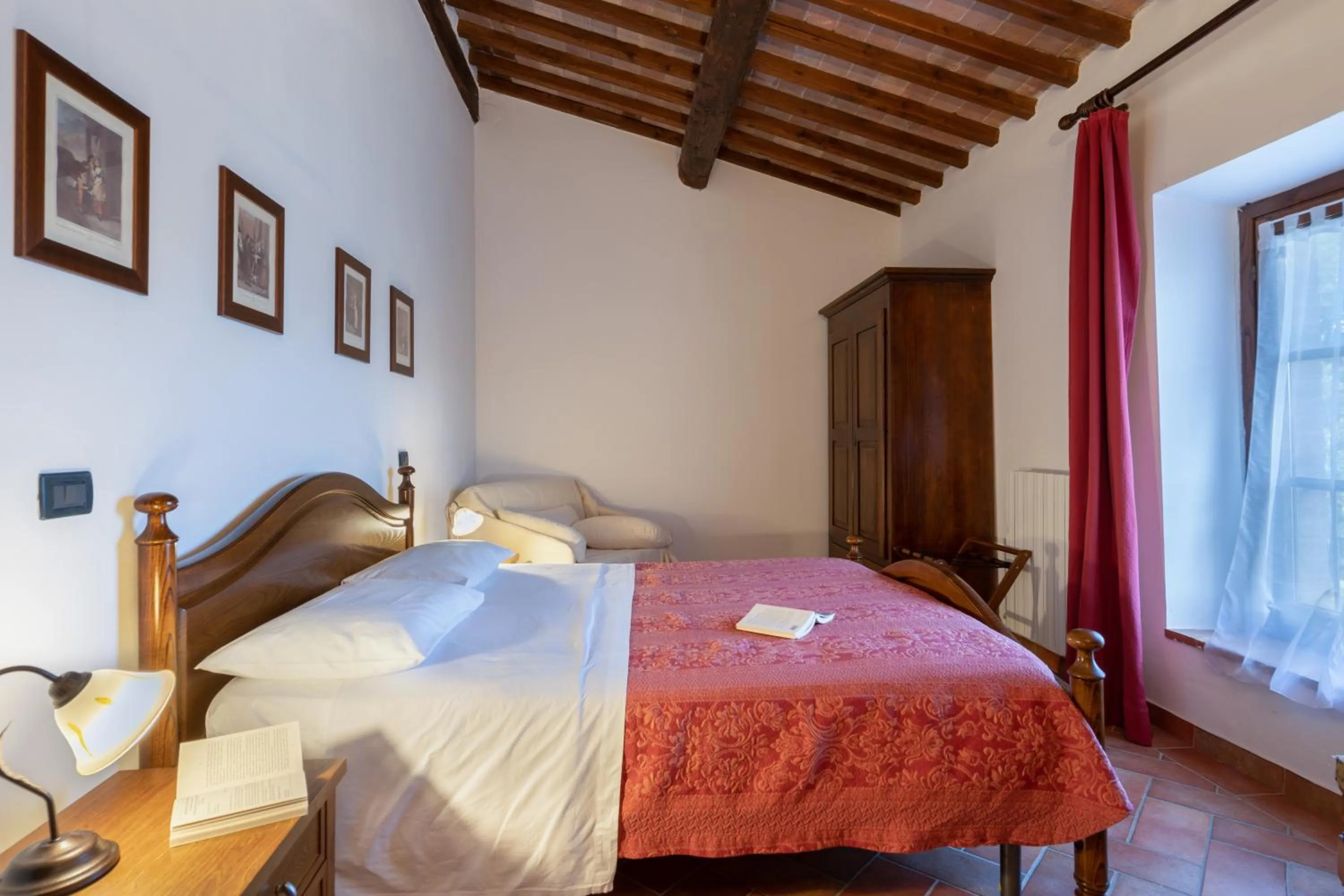 Bedroom, Bed in Le Rocche Di Valiano