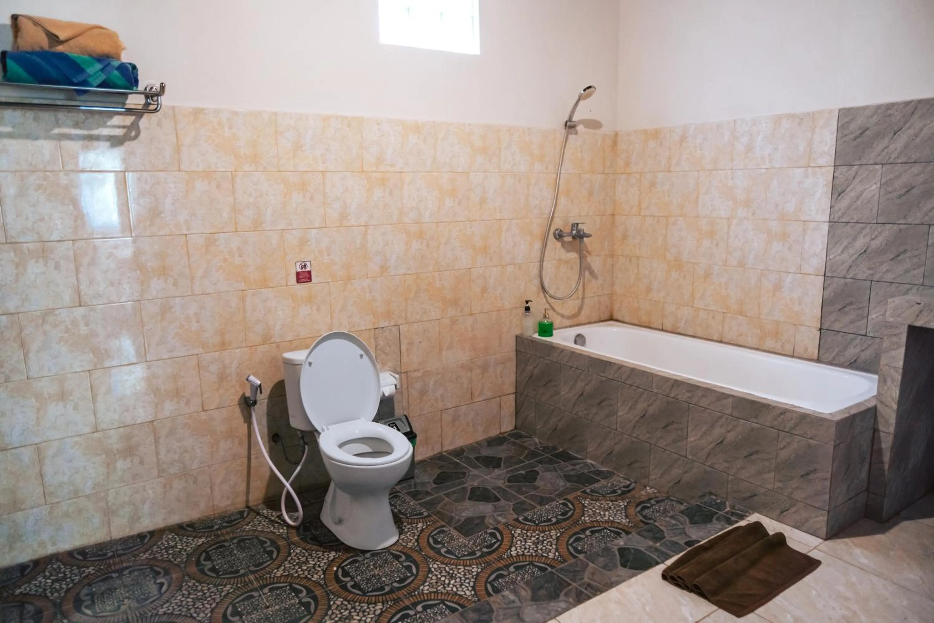 Bathroom in Balimas Guest House