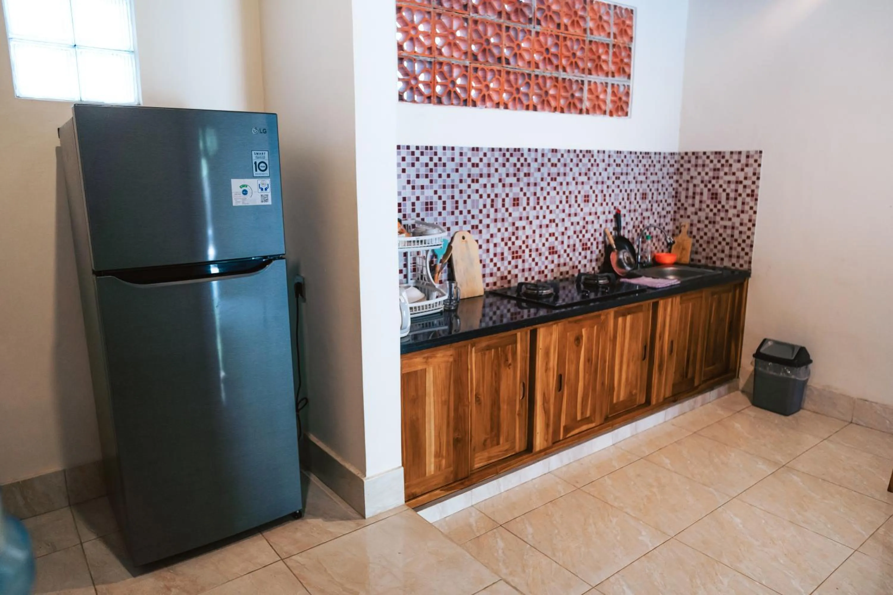 kitchen in Balimas Guest House