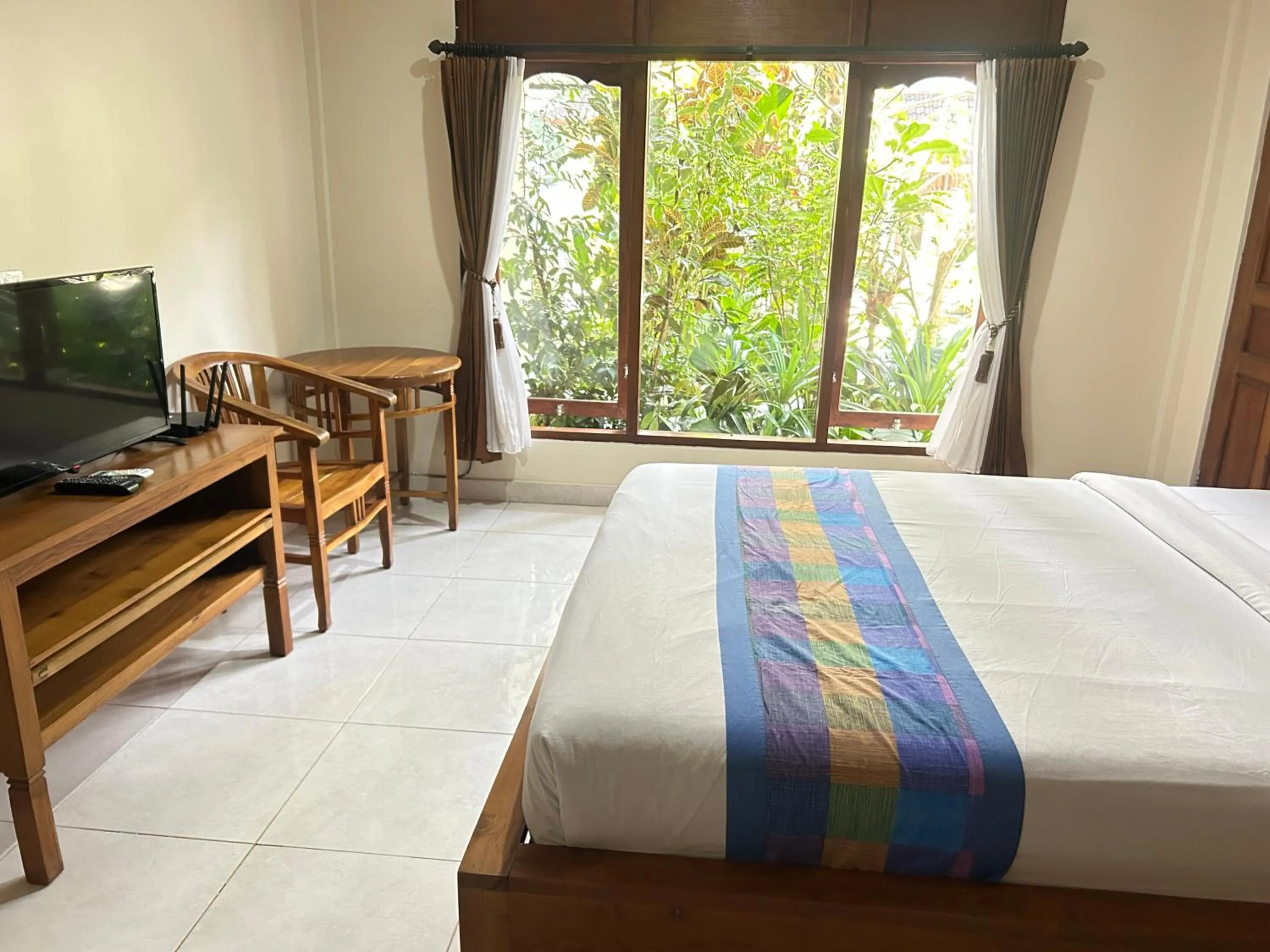 Bedroom, Bed in Balimas Guest House