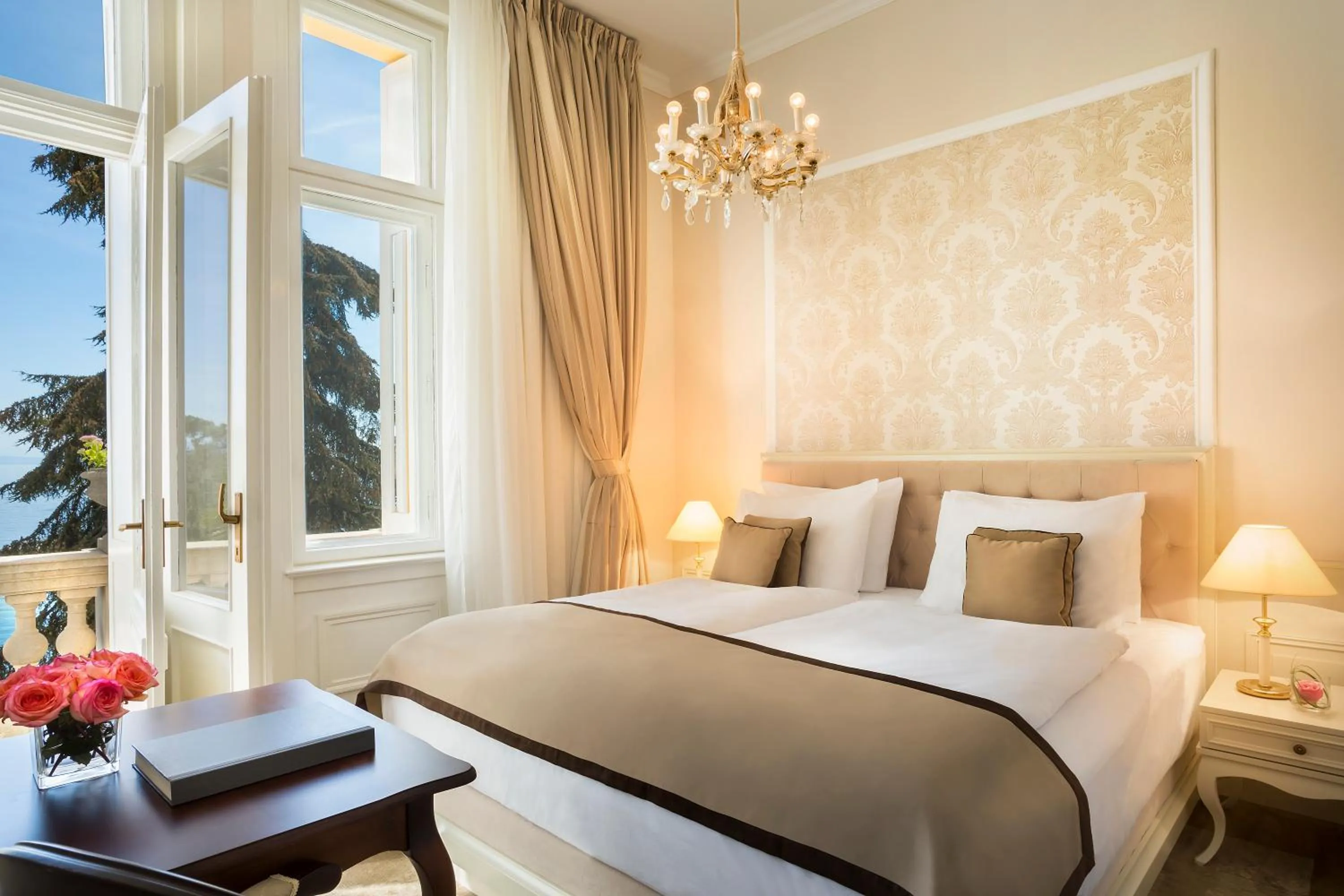 Bed in Villa Amalia - by Liburnia Hotels & Villas