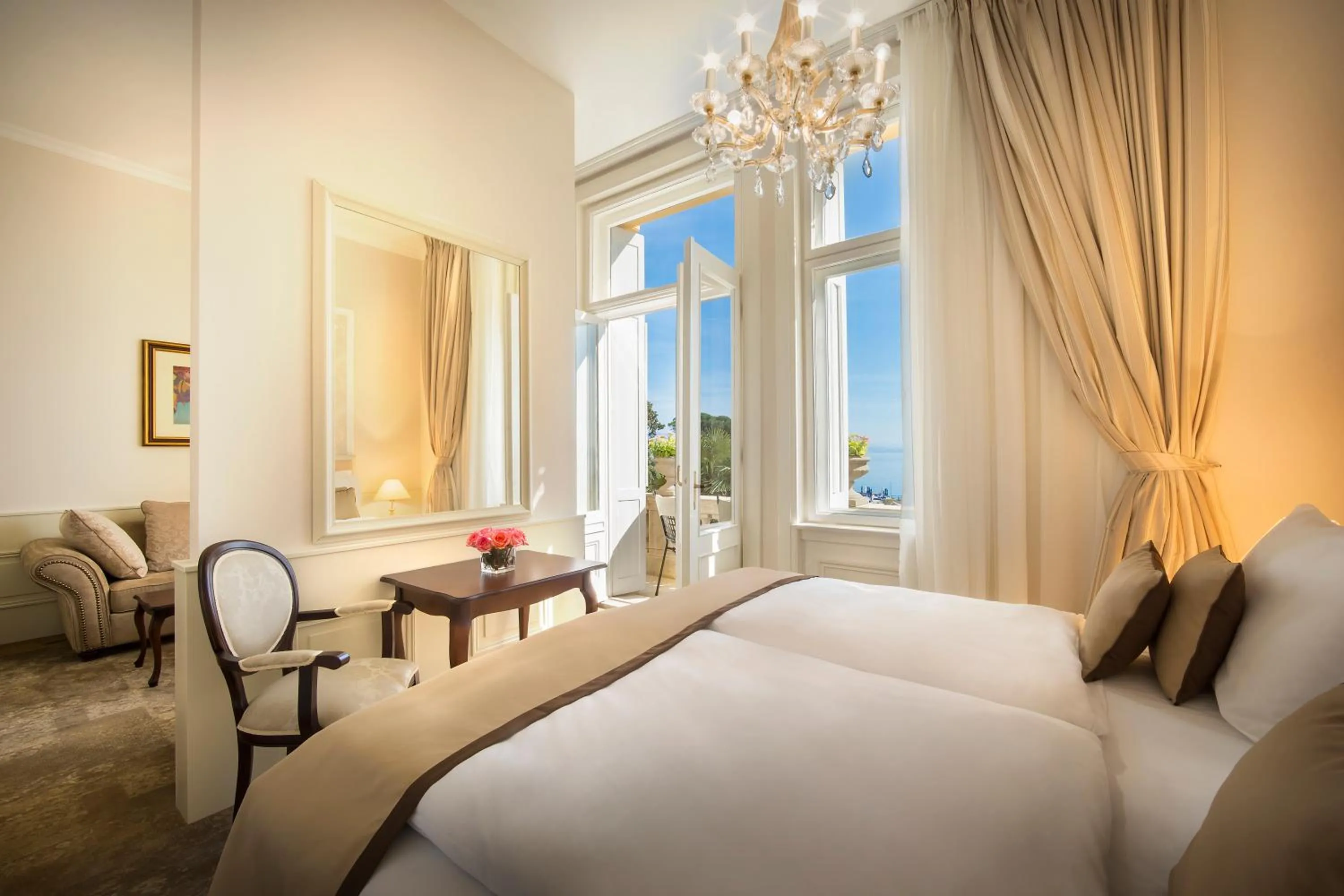 Bed in Villa Amalia - by Liburnia Hotels & Villas