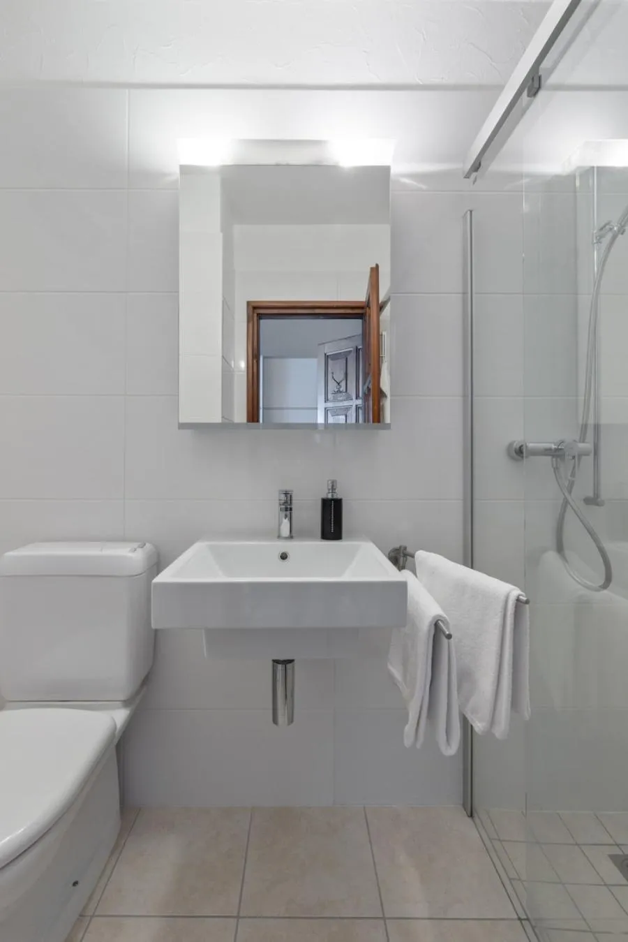 Shower in Aparthotel Al Lago