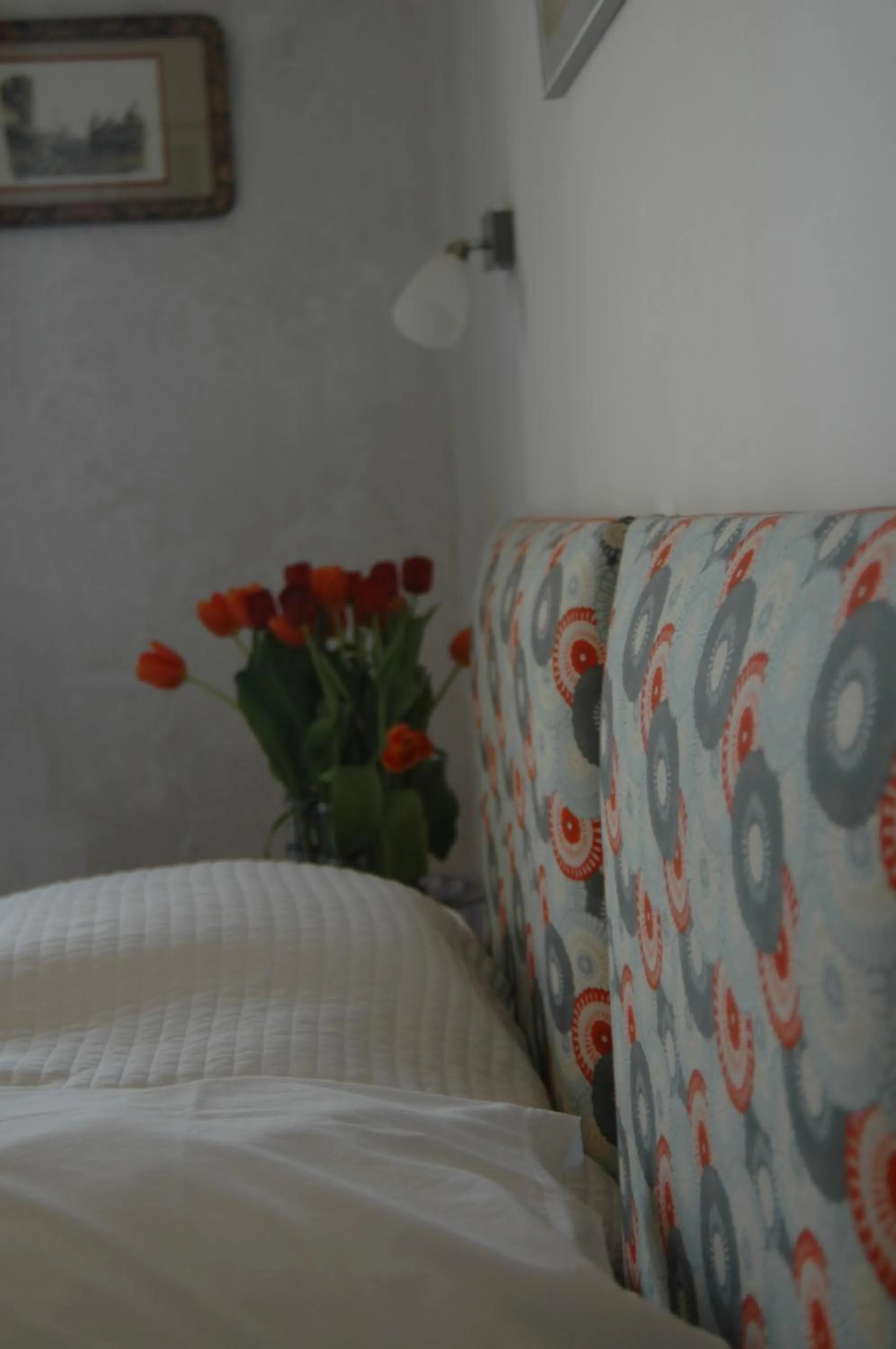 Decorative detail, Bed in Le Clos de l'Abbaye