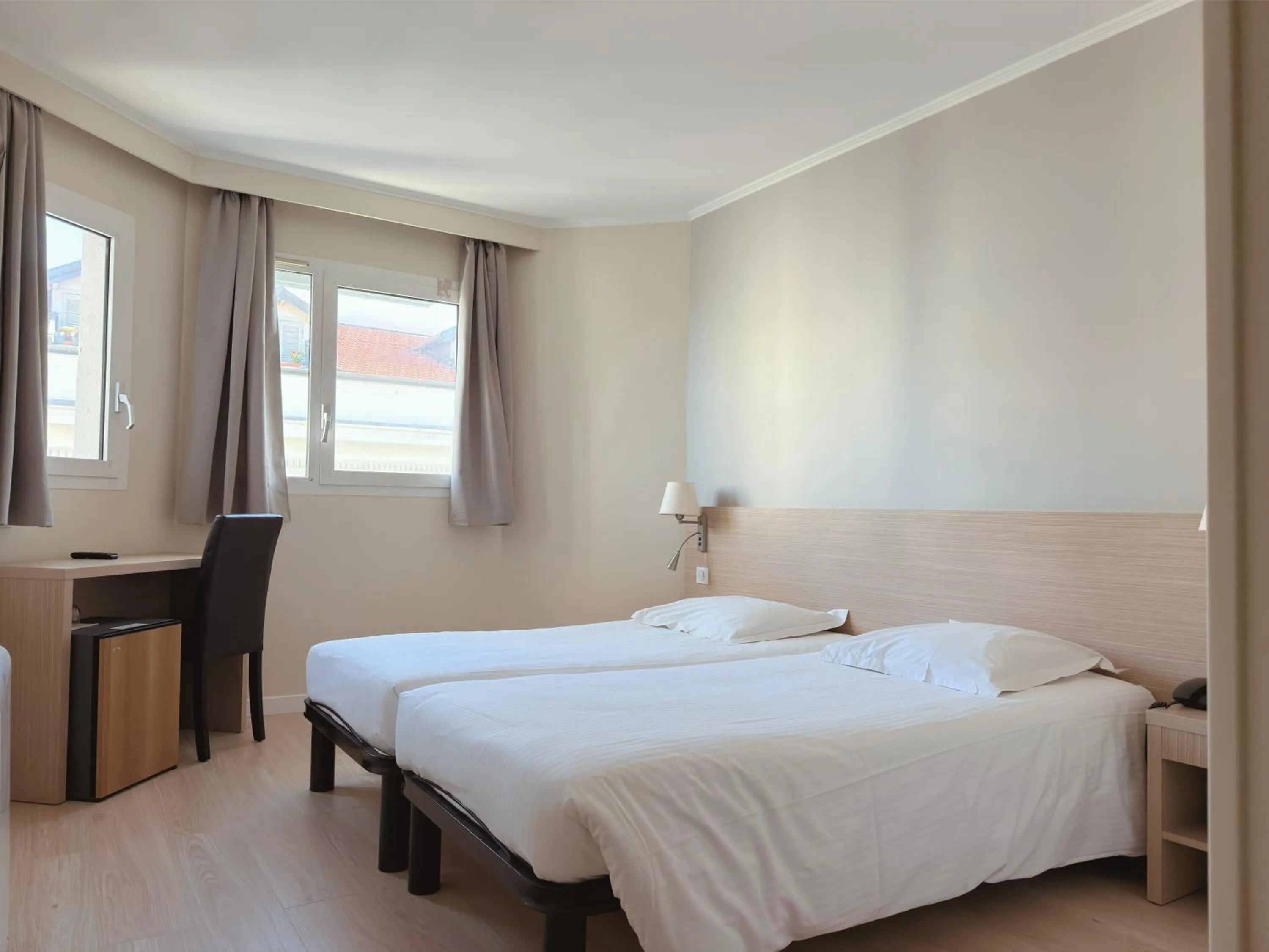 Bed in Hôtel de l'Étoile