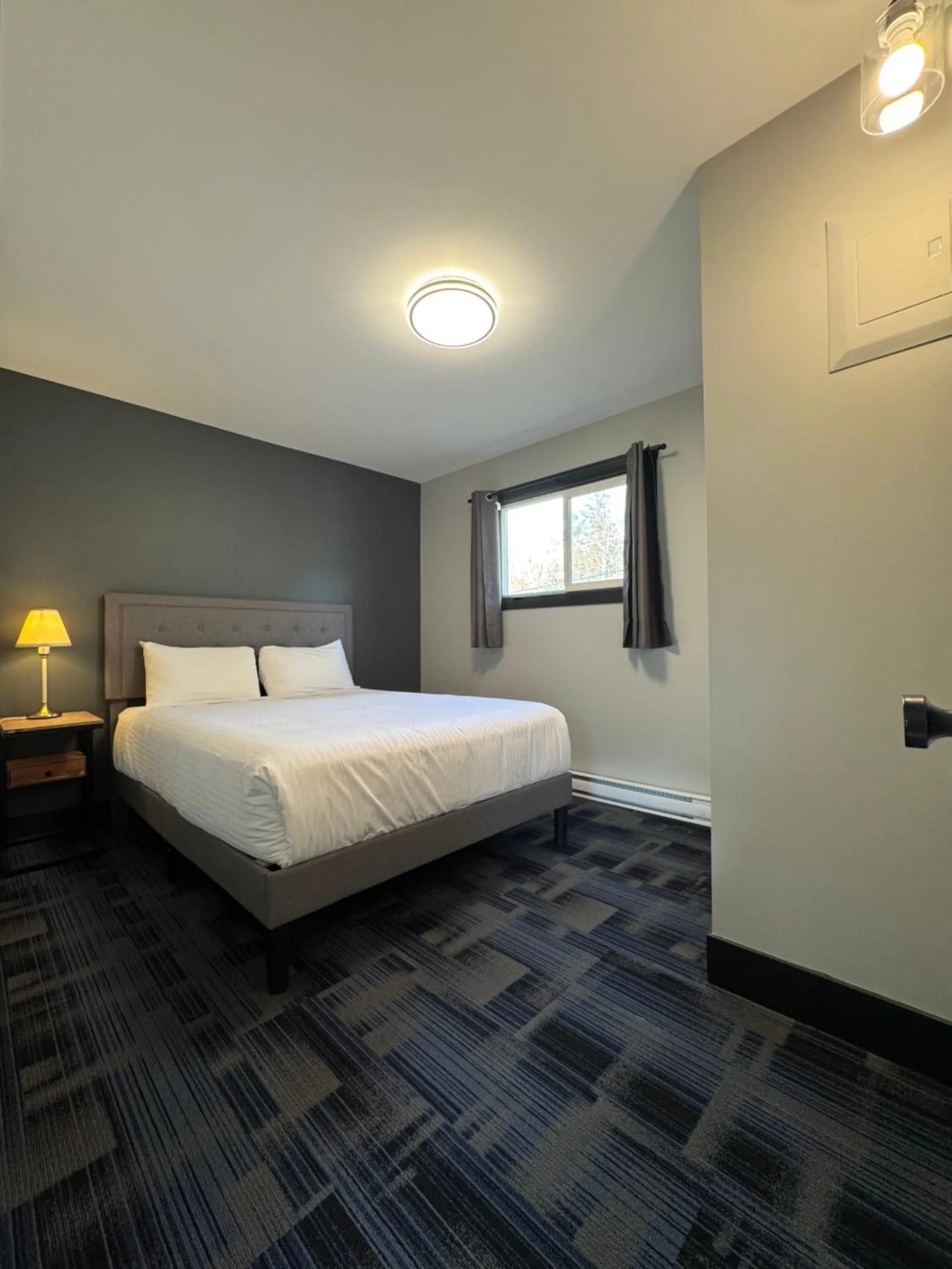 Kokanee Glacier Resort